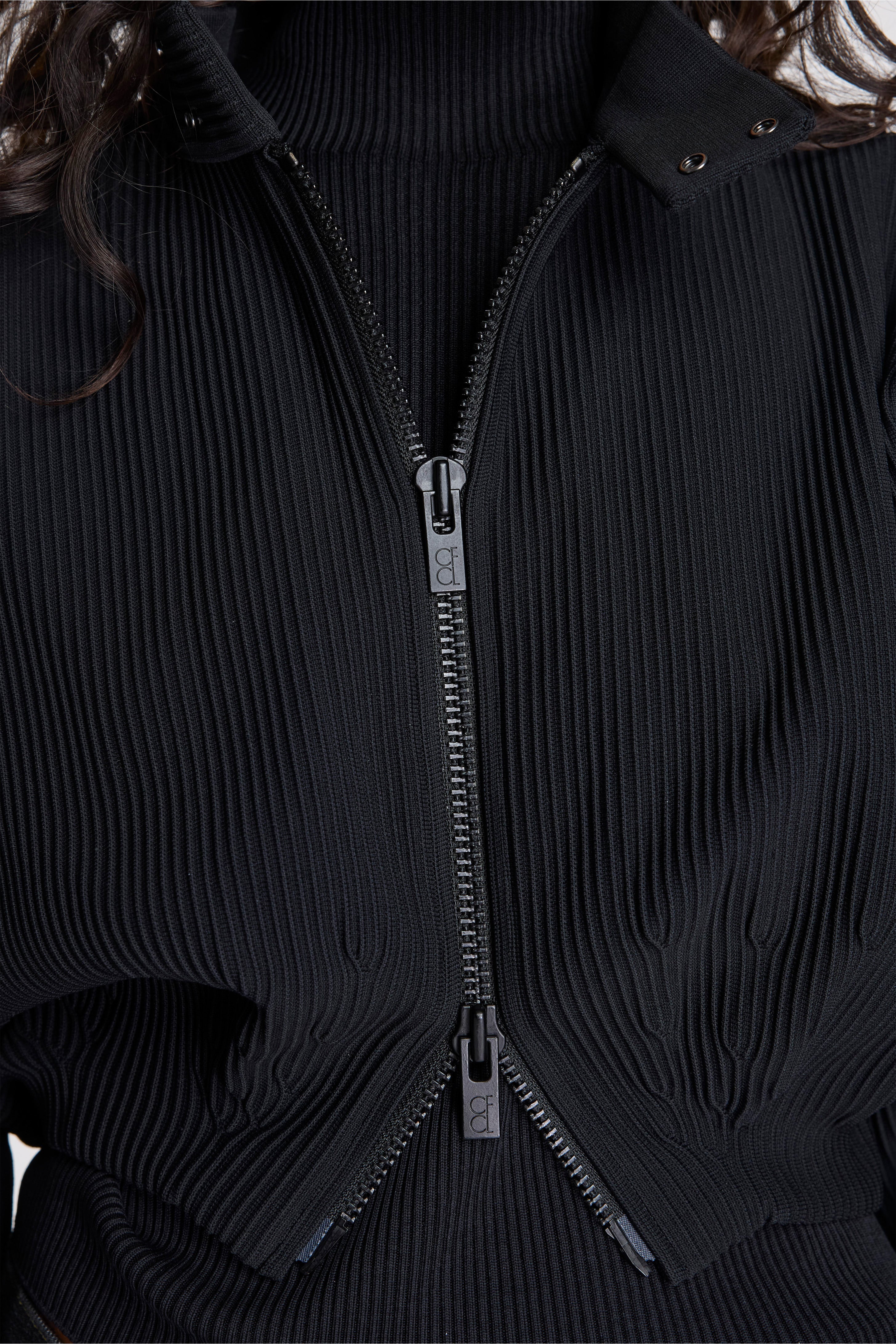 Hypha Cropped Bomber Jacket Black