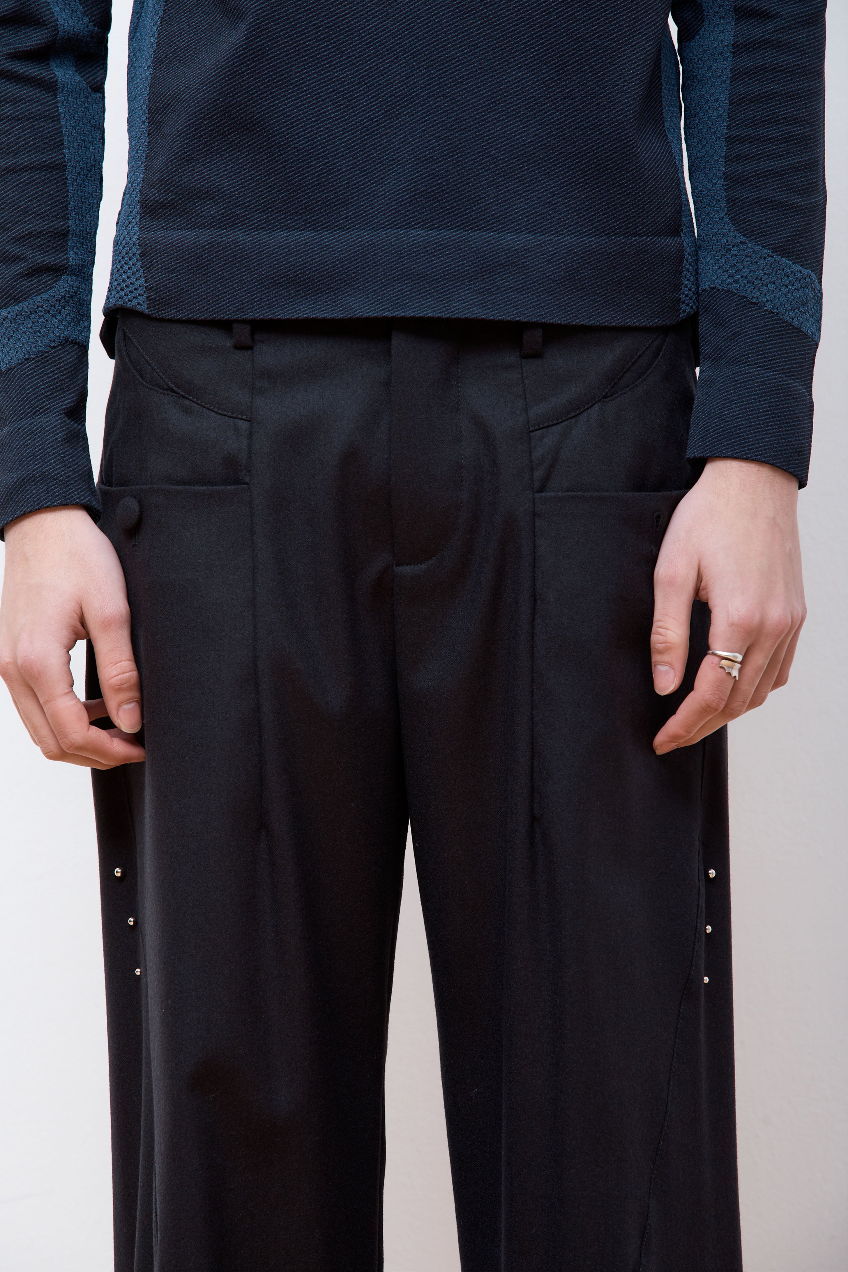 Asset Trousers Shungite Black