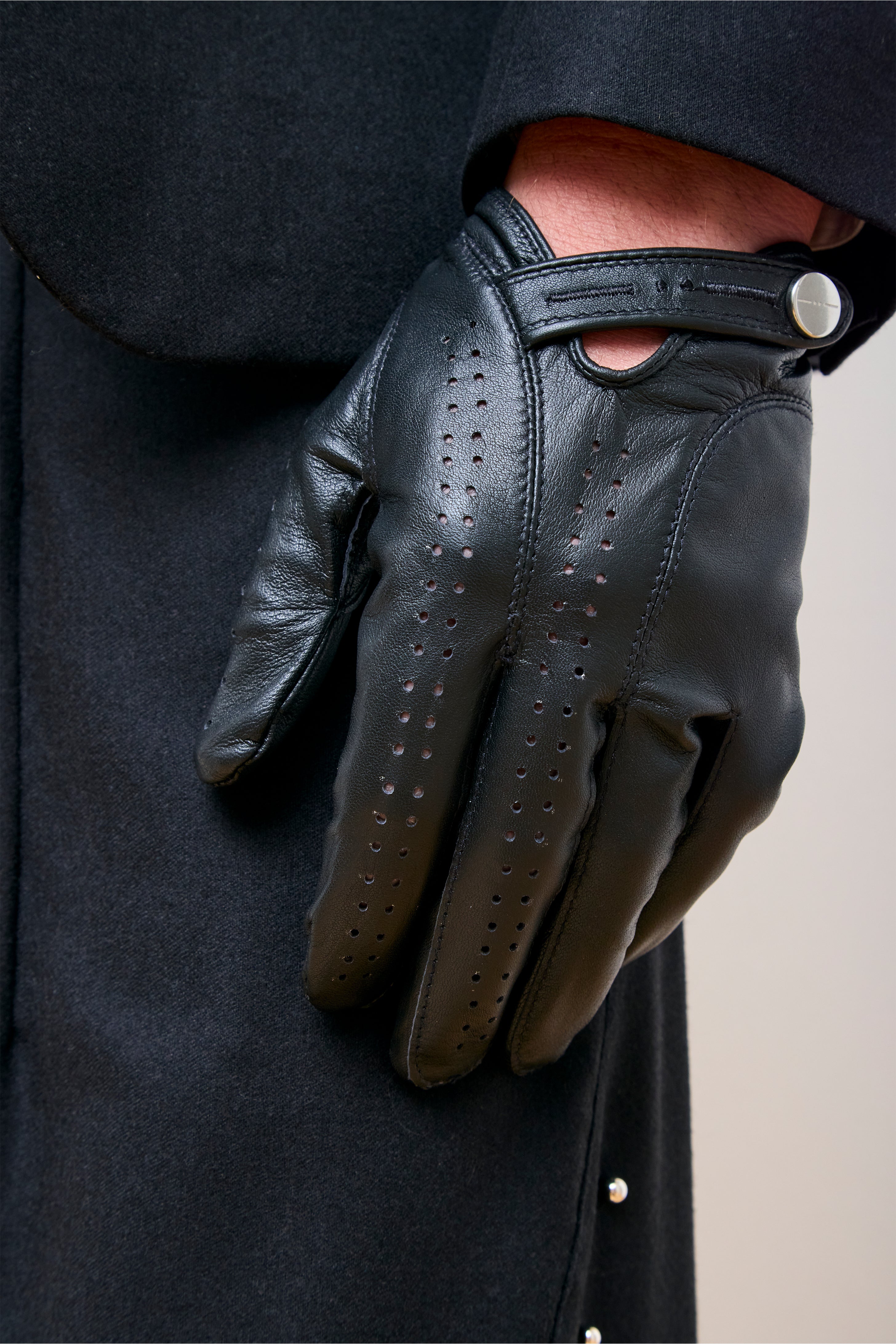 Tracer Gloves Shungite Black