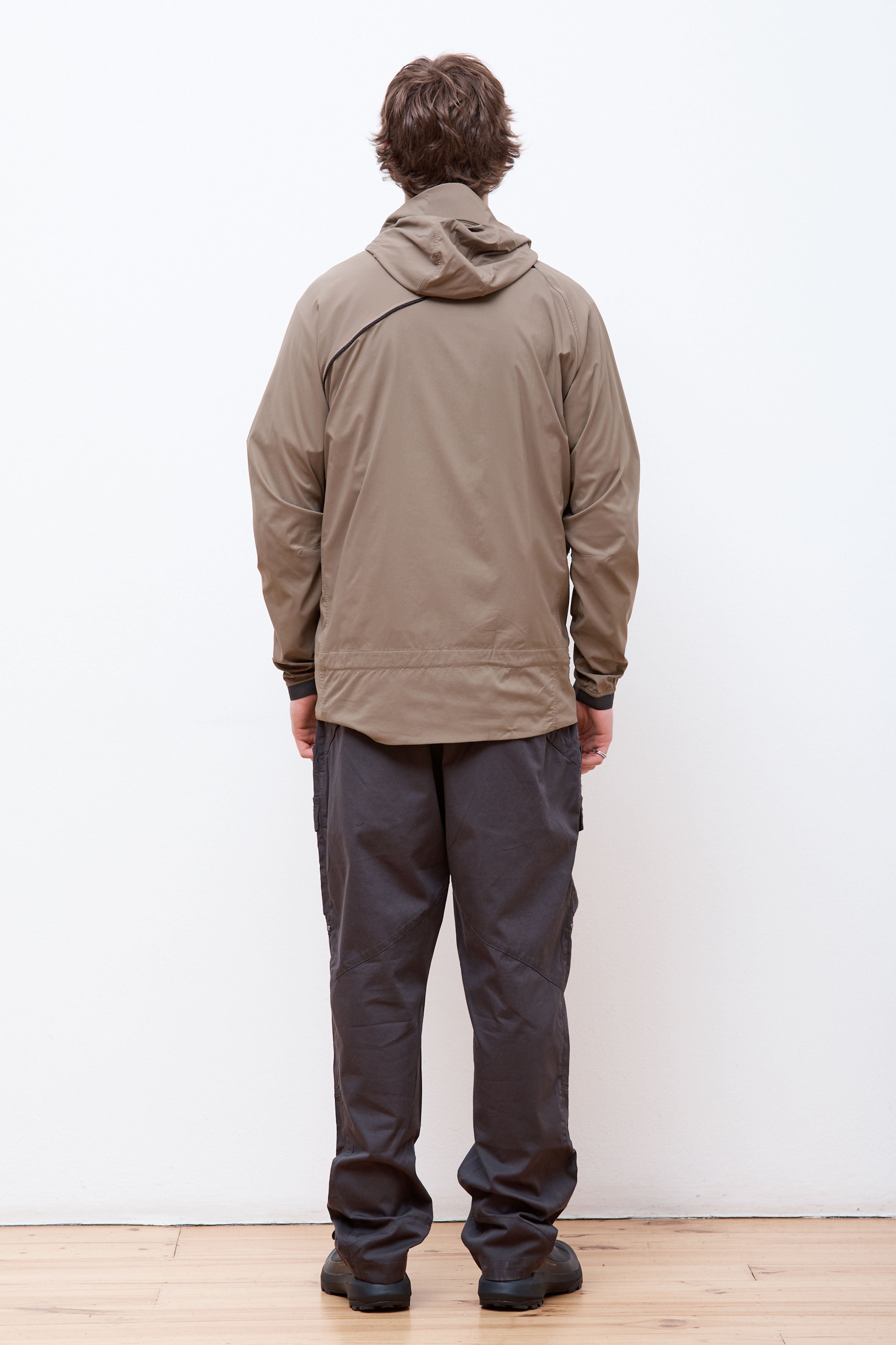 74 Levitend Active Hooded Jacket Dark Khaki