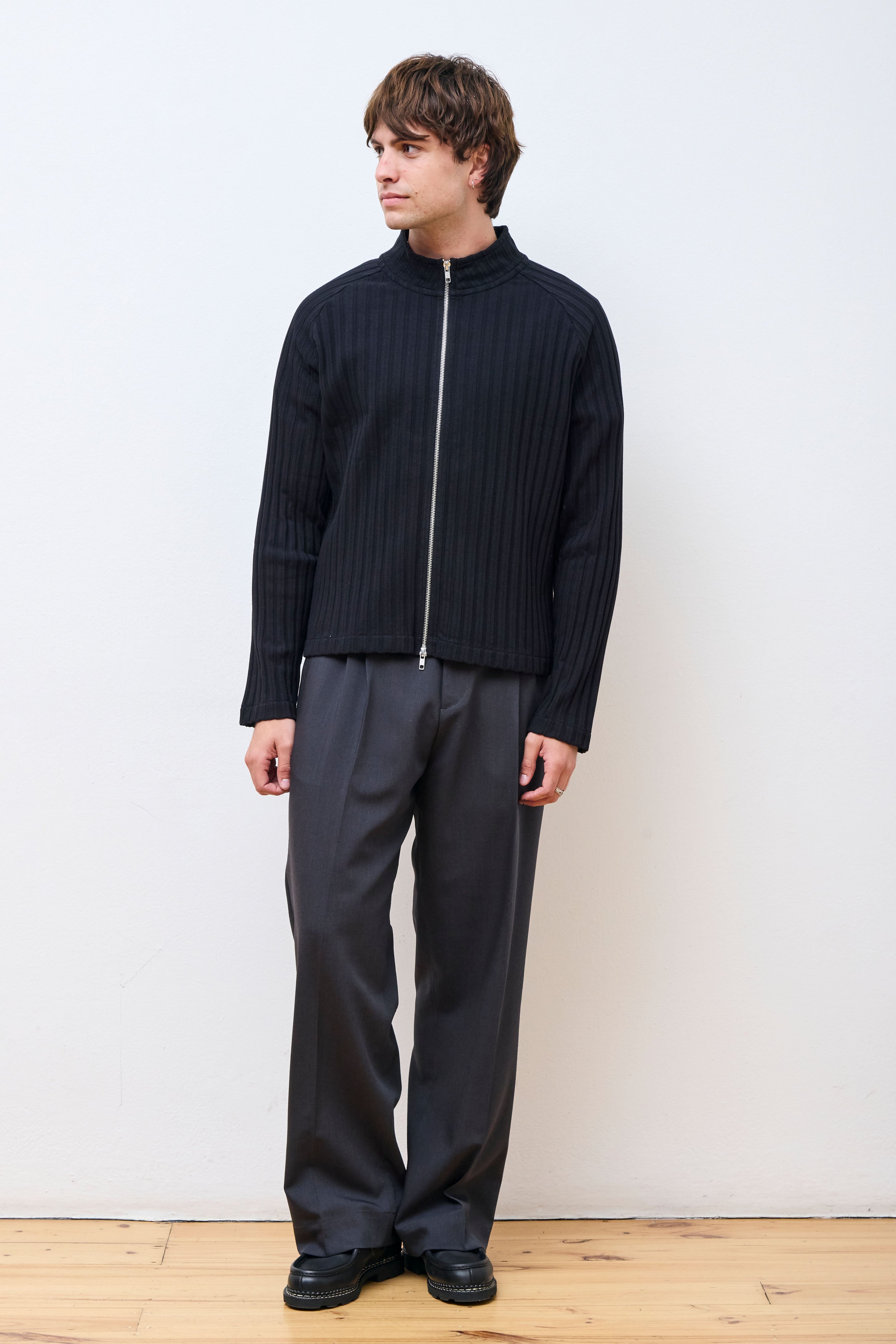 Leisure Zip Sweater Black Rib