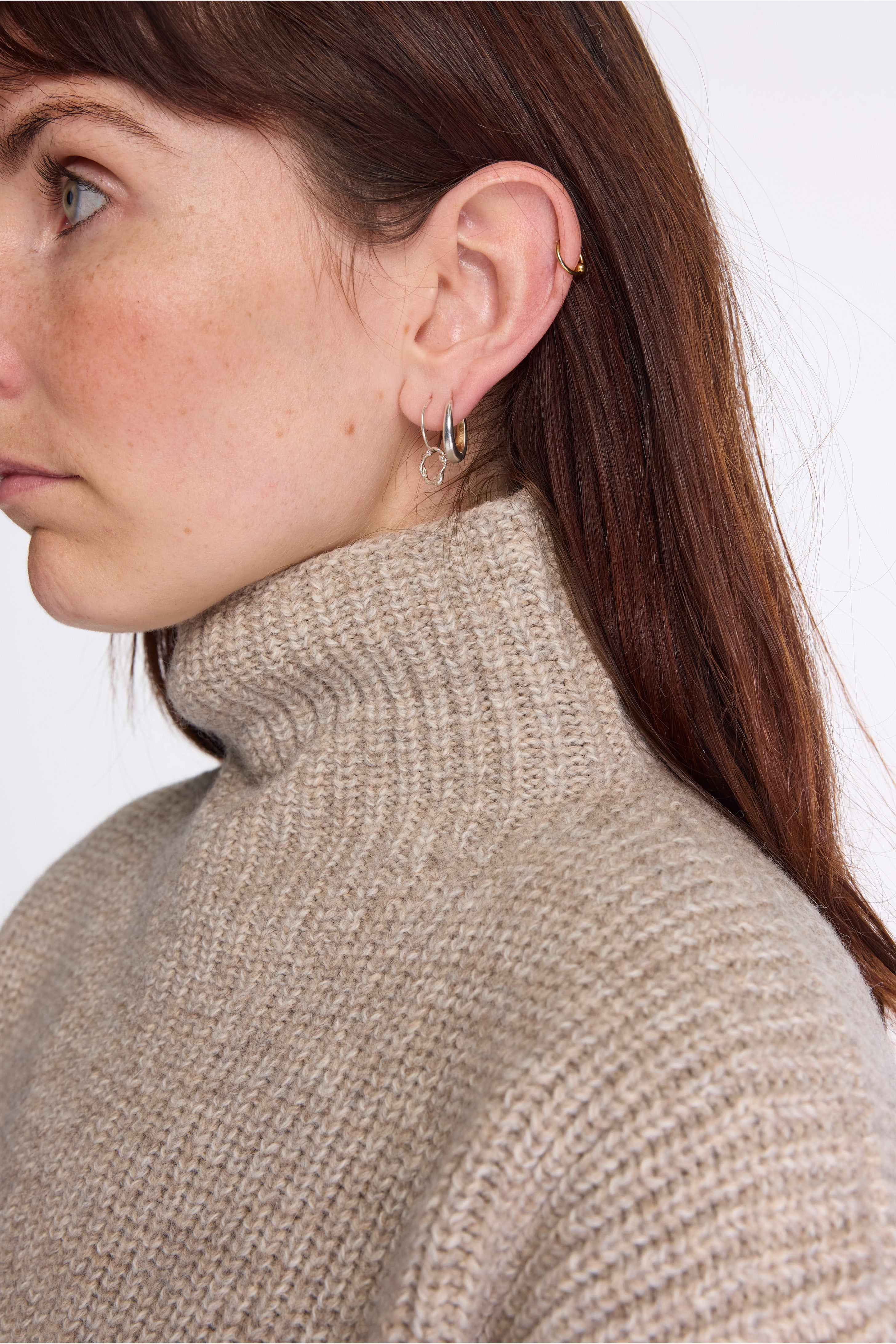 High Neck Sweater Beige/Oat