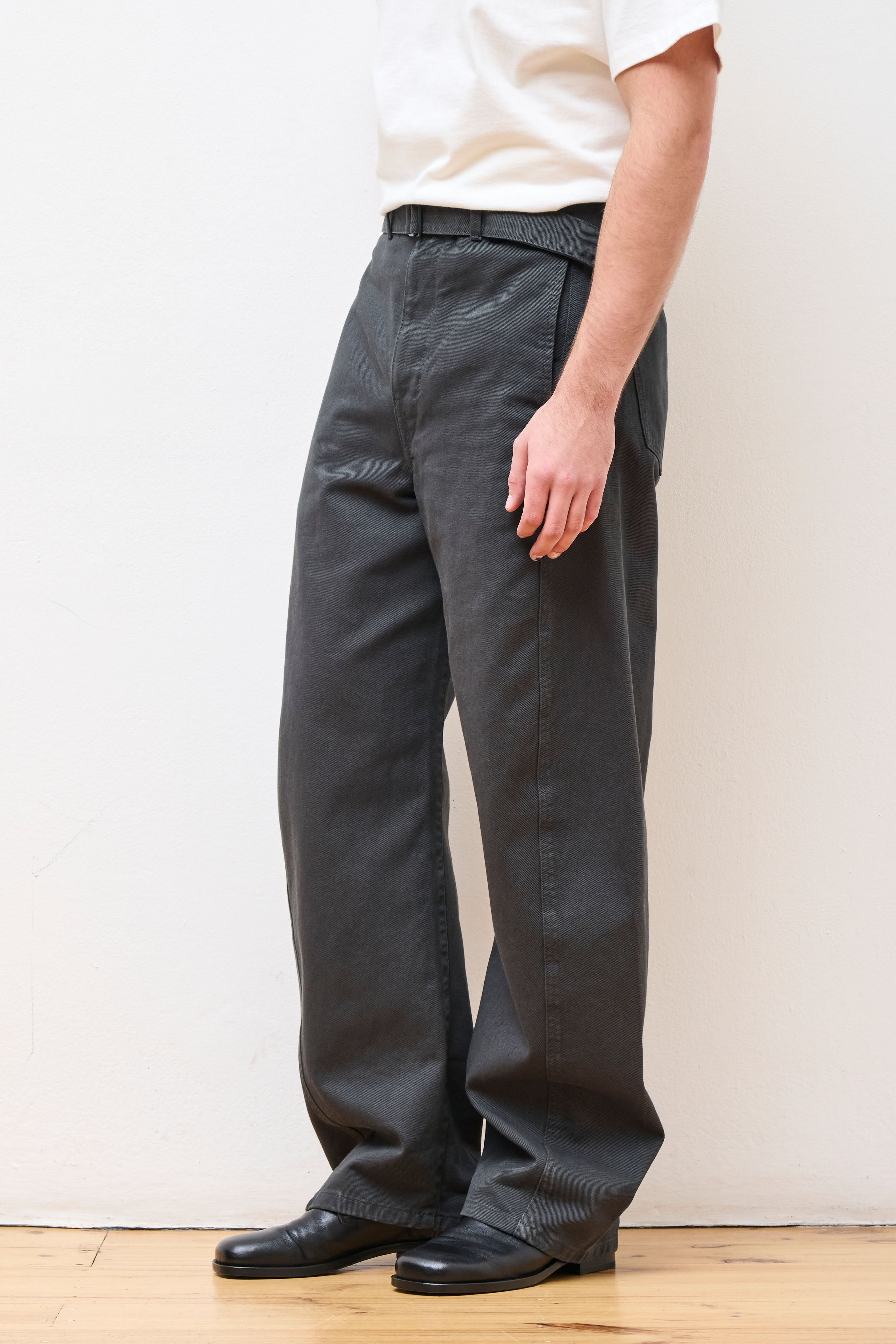 Twisted Belted Pants Carbon Blue