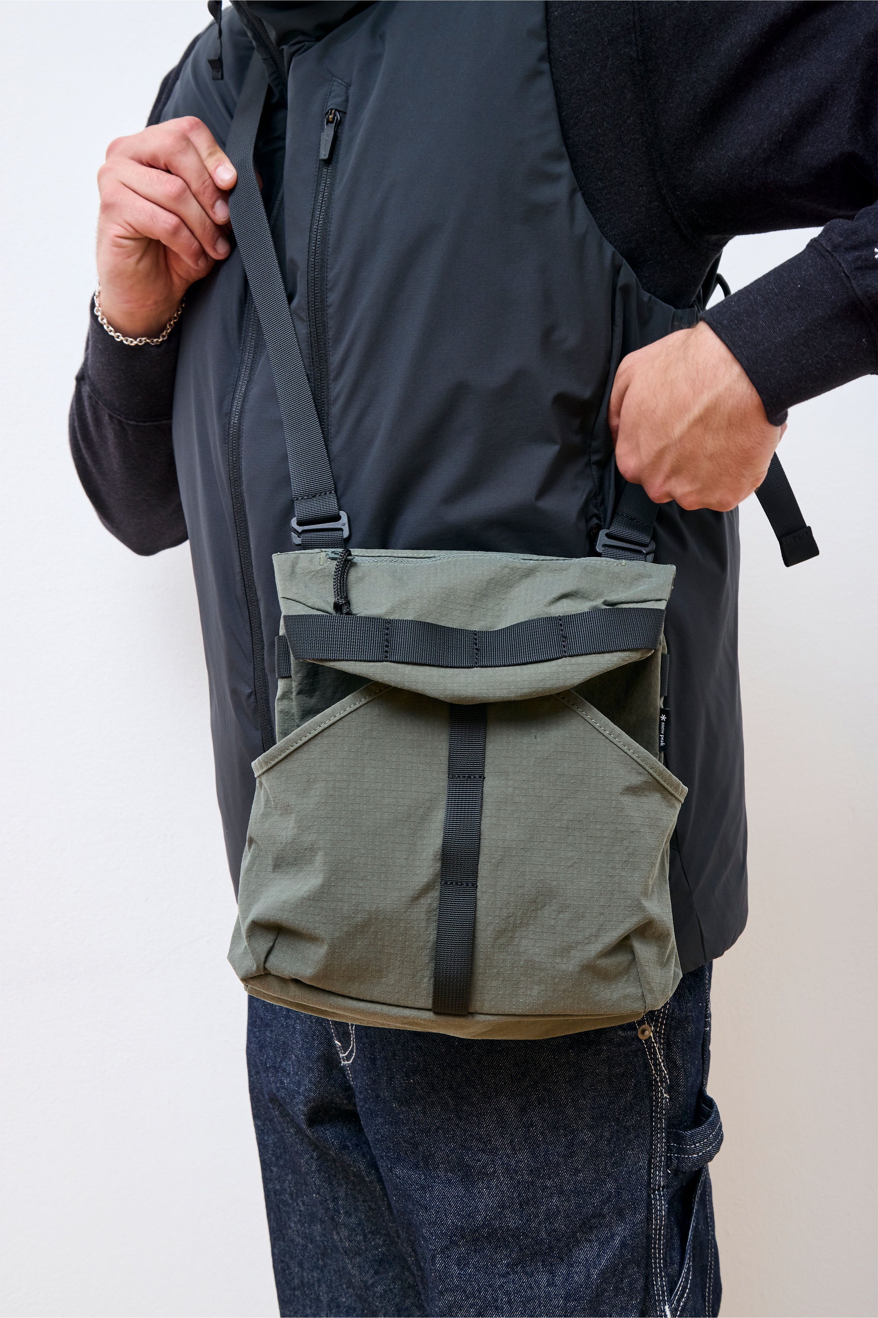 Snow Peak Lightweight Taslan Ripstop Shoulder Bag Olive