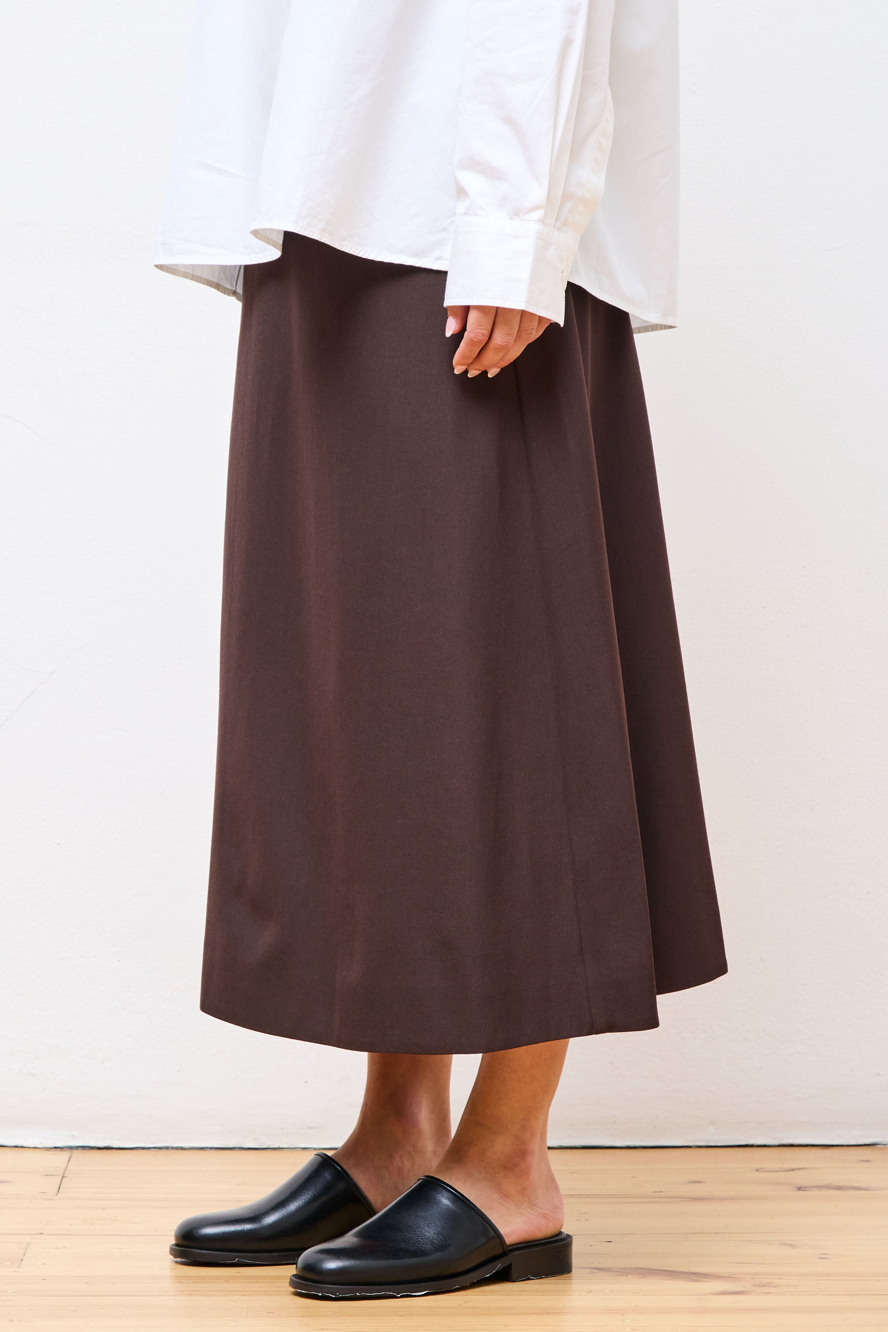 Full Skirt Teak