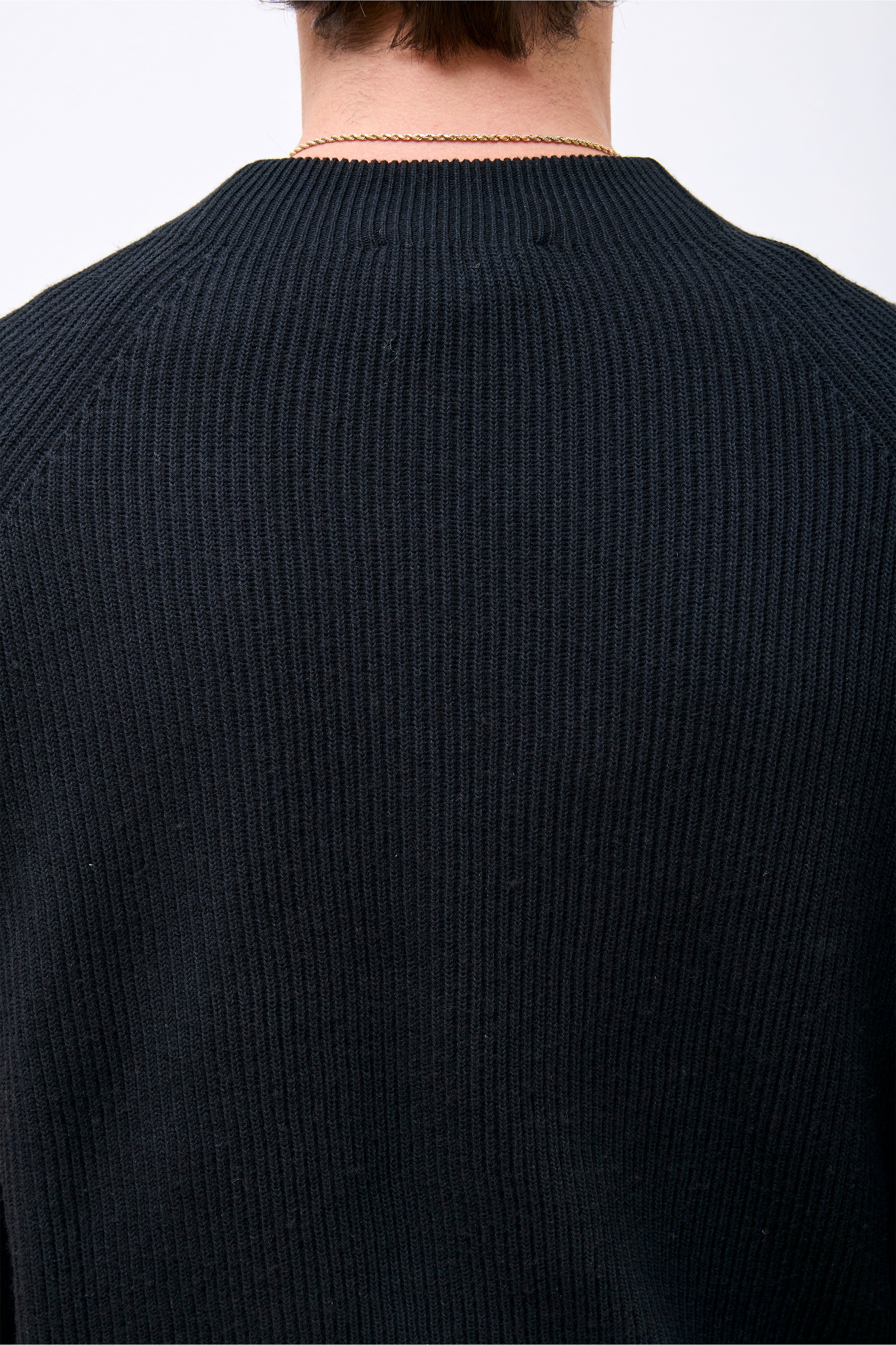 Simple Rib Crew Neck Black