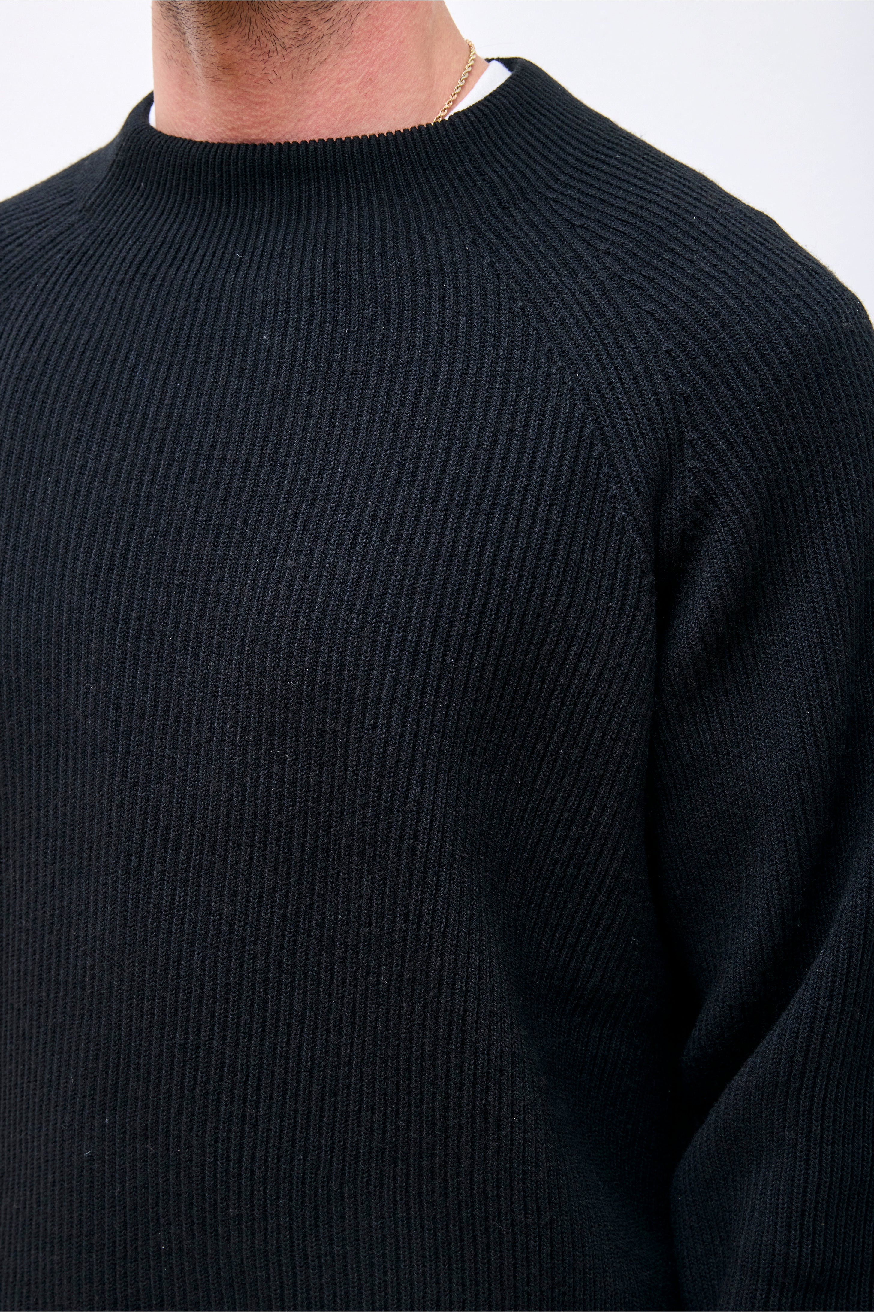Simple Rib Crew Neck Black