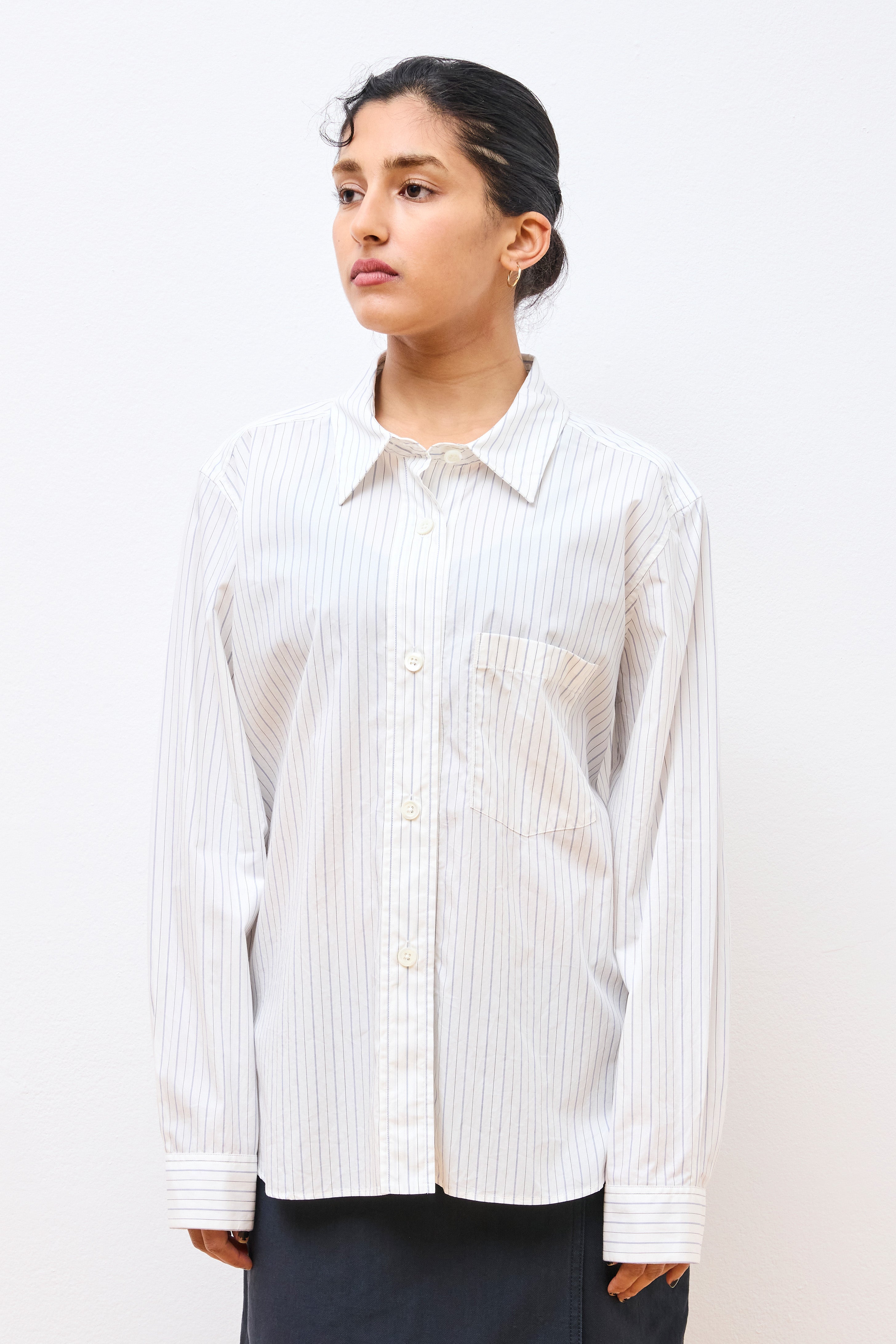 Simple Shirt White/Blue/Black