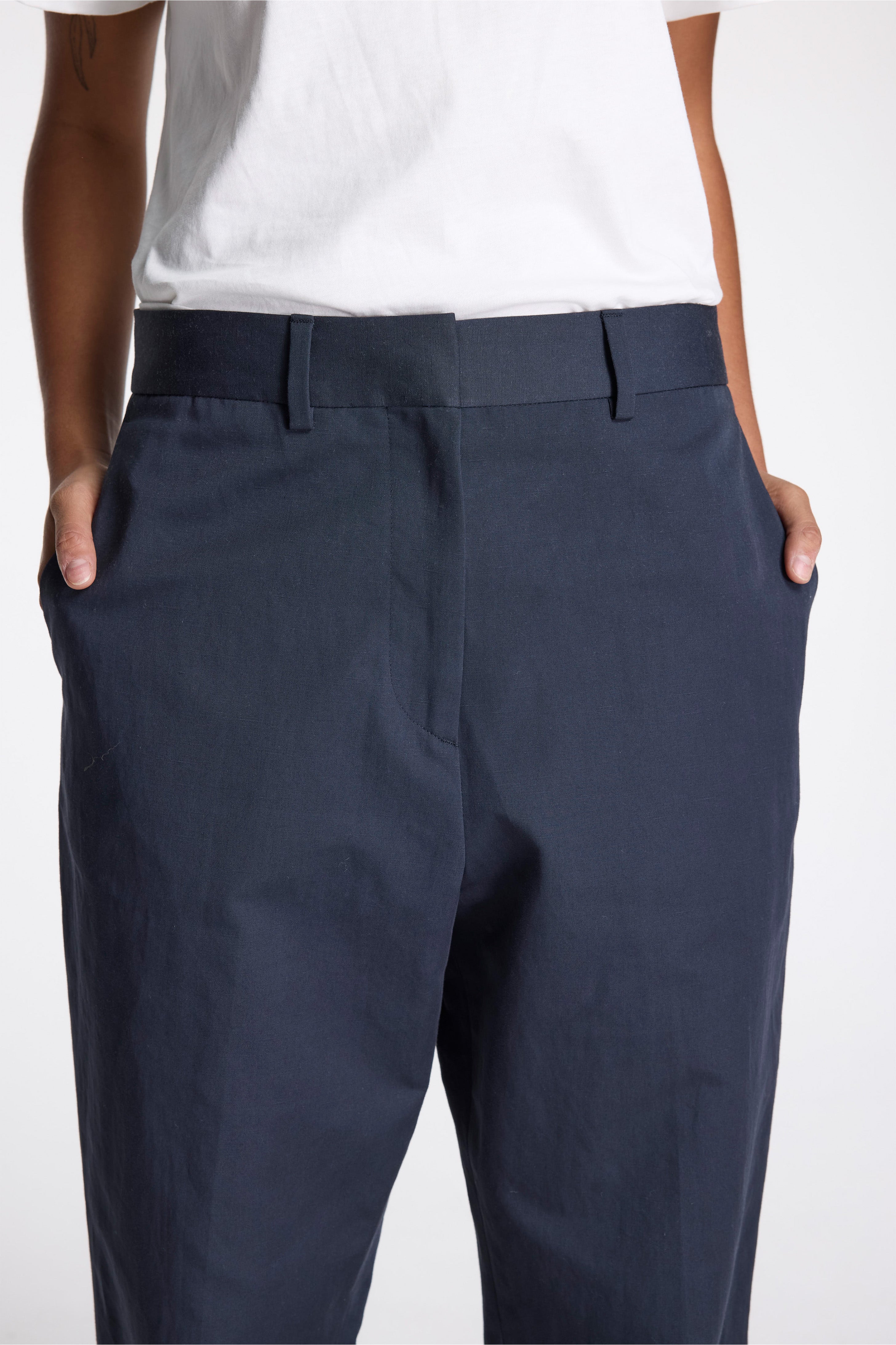 Midi Waist Crop Trouser Midnight