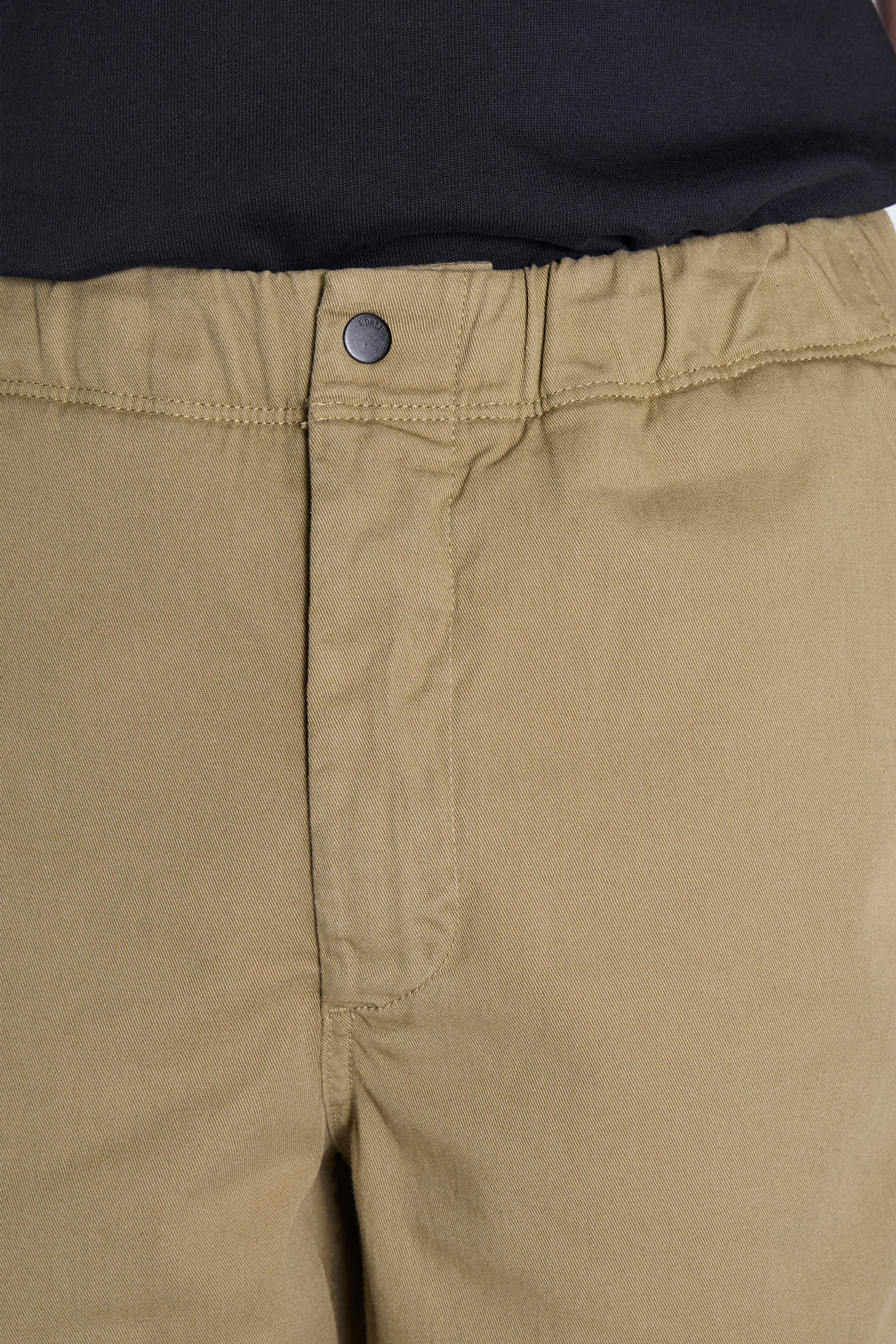 Ezra Relaxed Organic Stretch Twill Short Moss Green