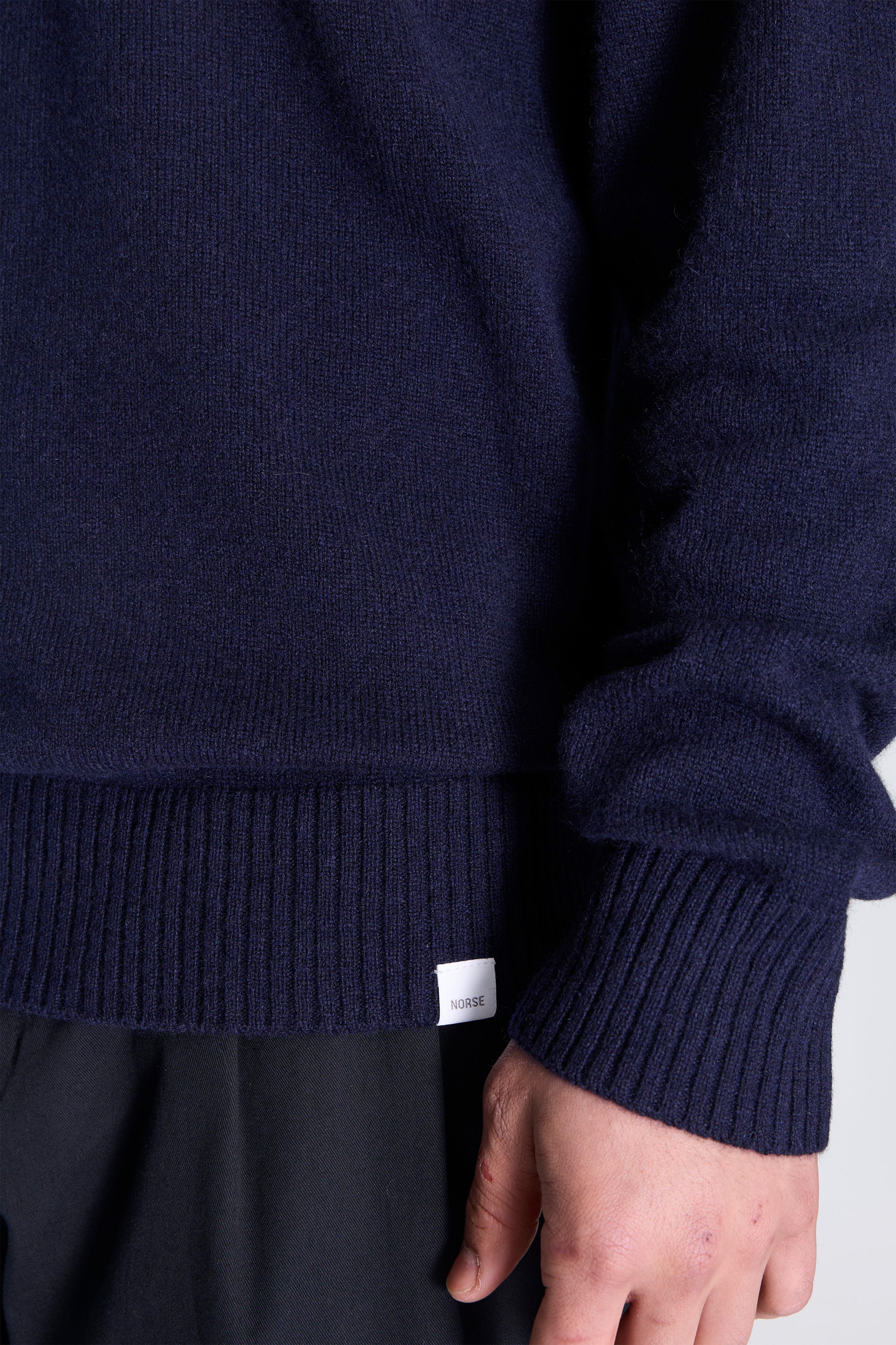 Norse Standard Merino Lambswool Sweater Dark Navy