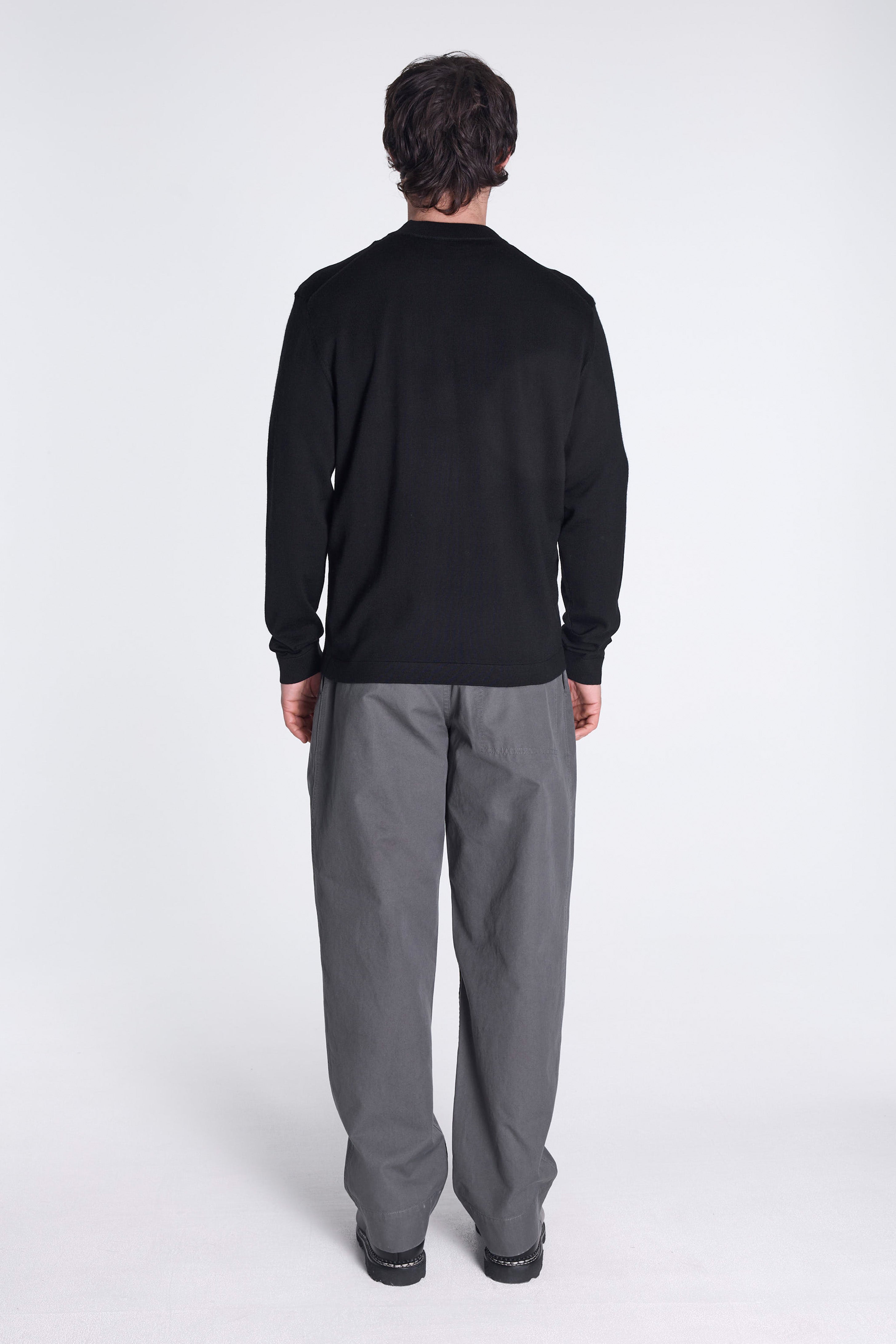 Tech Merino Crepe Crewneck Black