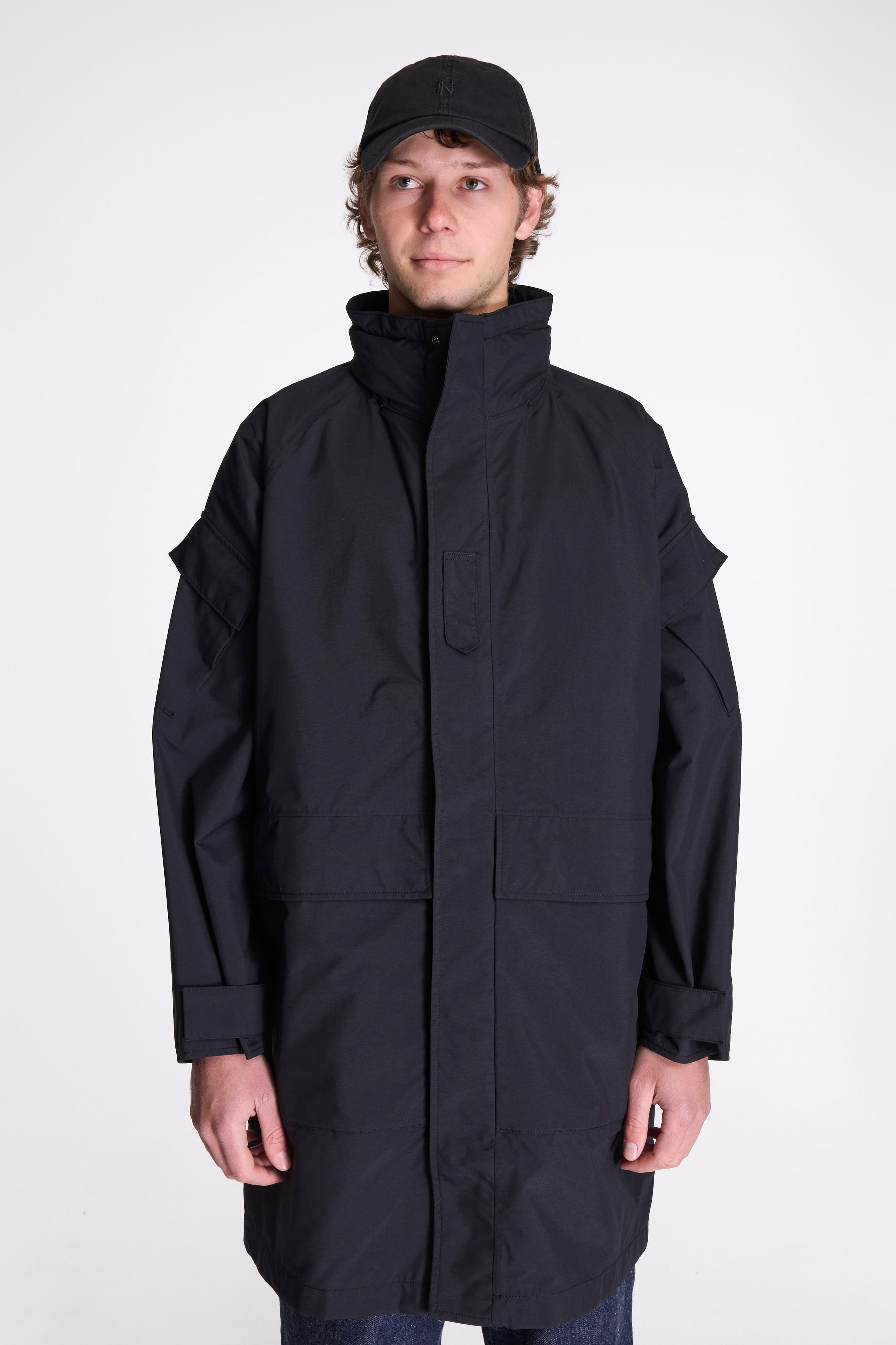 2L Nylon Gore-Tex Cruiser Coat Black