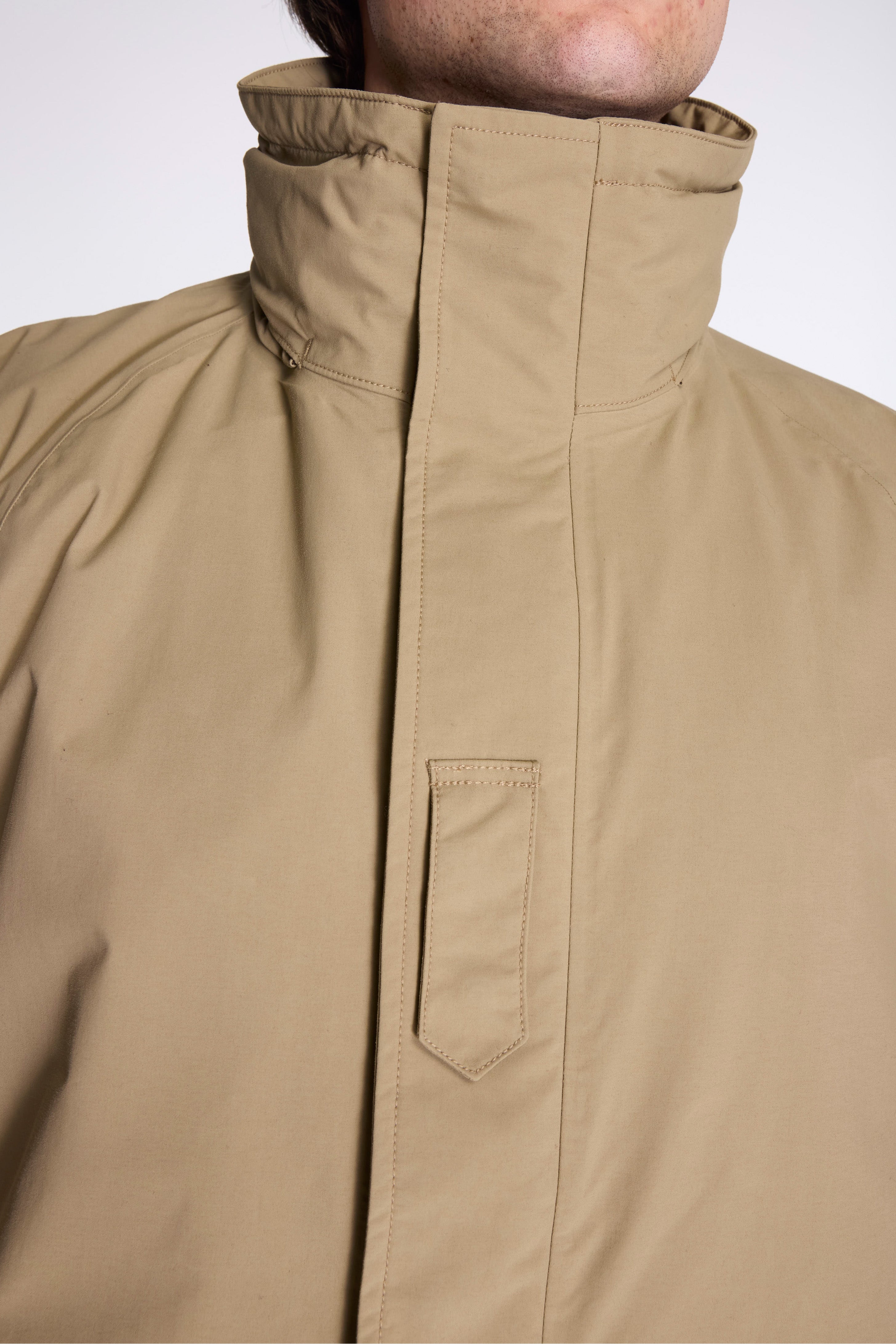 2L Nylon Gore-Tex Cruiser Coat Khaki Beige