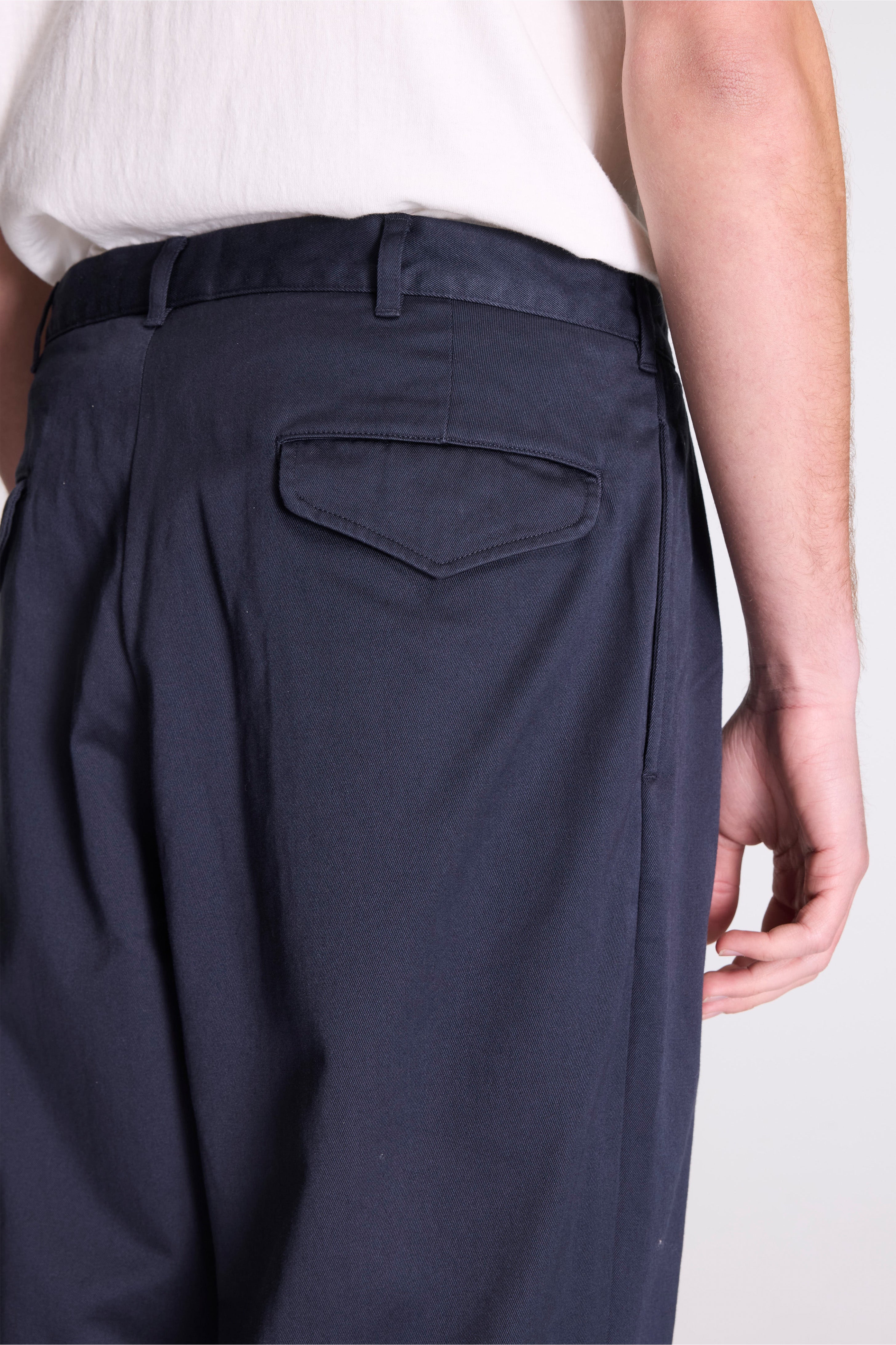 Double Pleated Chino Pants Navy
