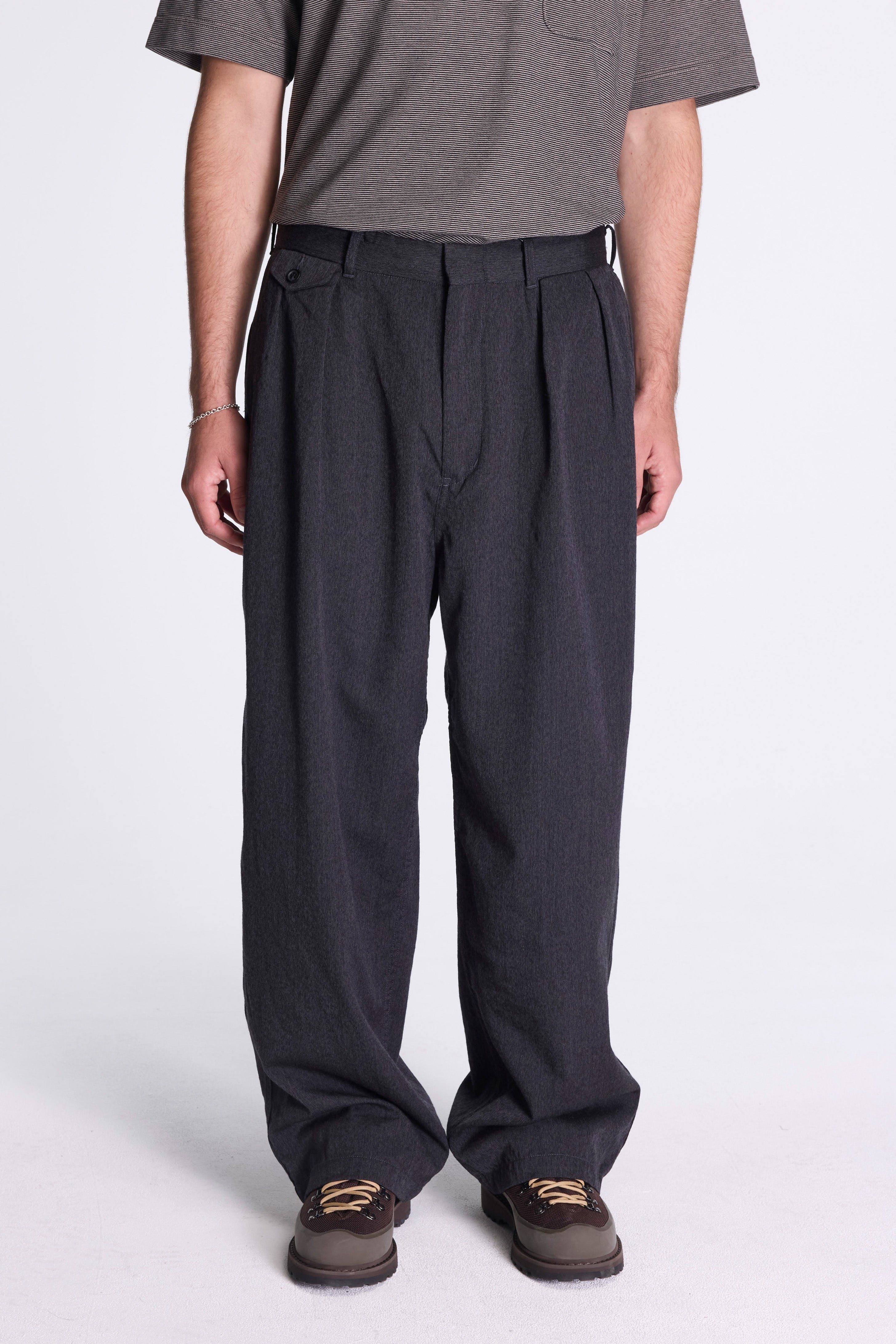 Wool Gabardine Pleat Pants Charcoal