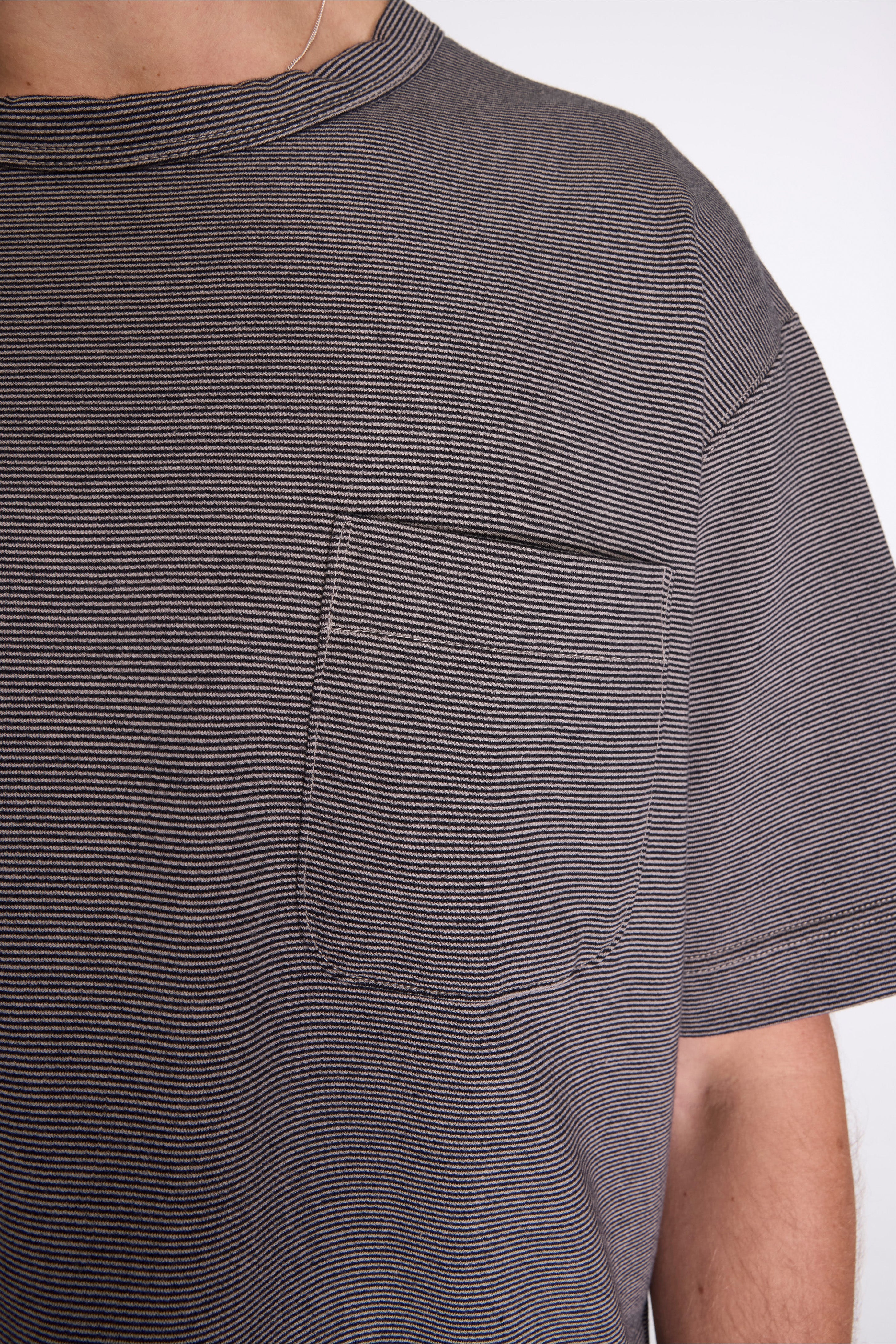 Micro Stripe Pocket Tee Black/Gray