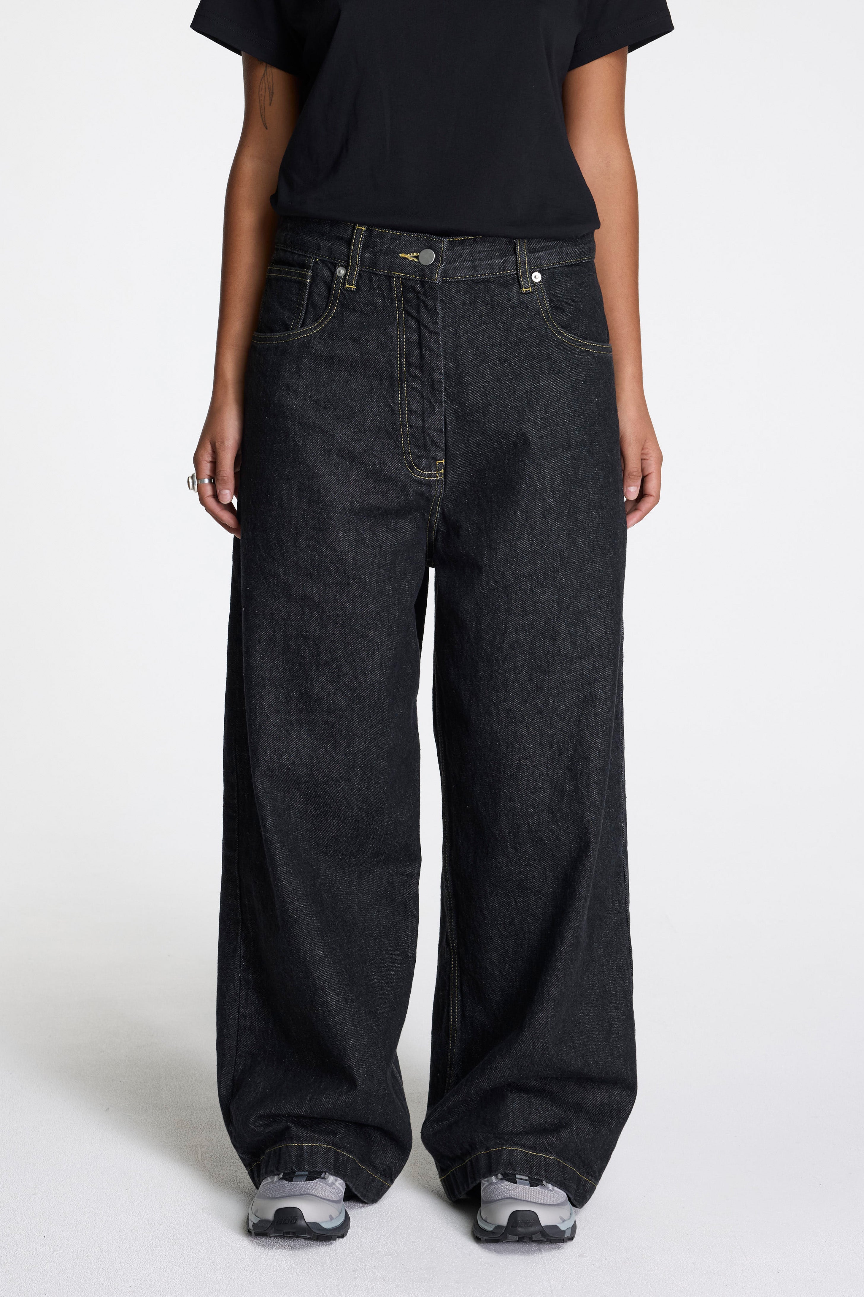 Neive Denim Pant Black