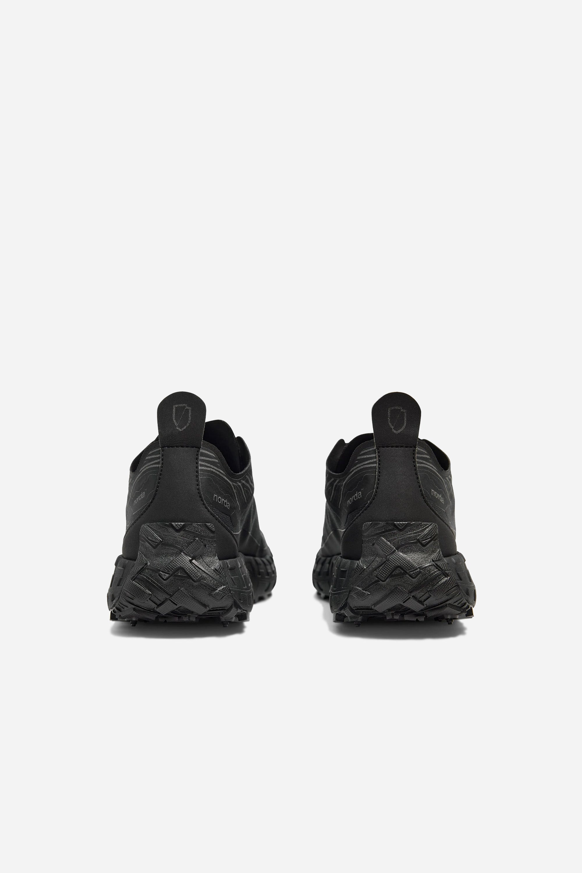 Norda M 001 Stealth Black