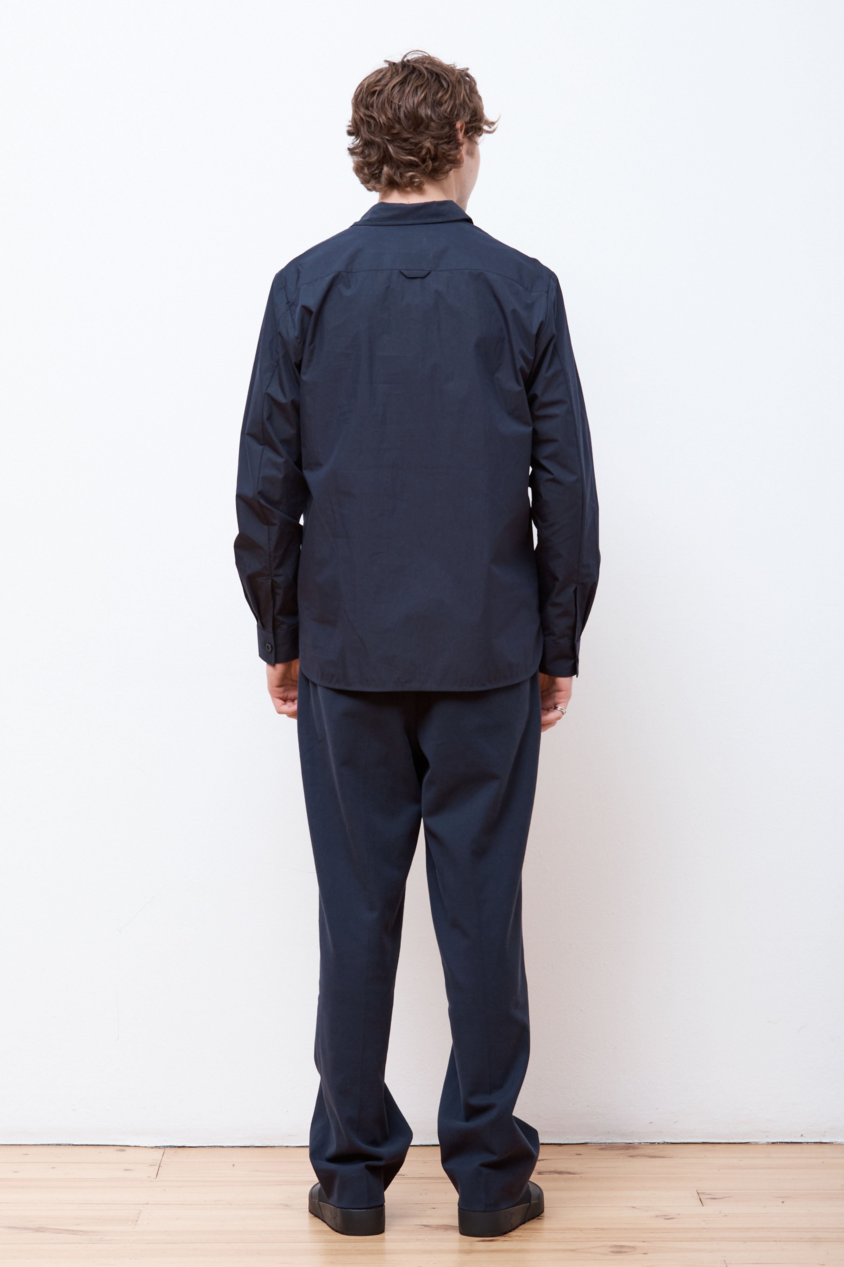 Benn Relaxed Cotton Wool Twill Pleated Trouser Dark Navy