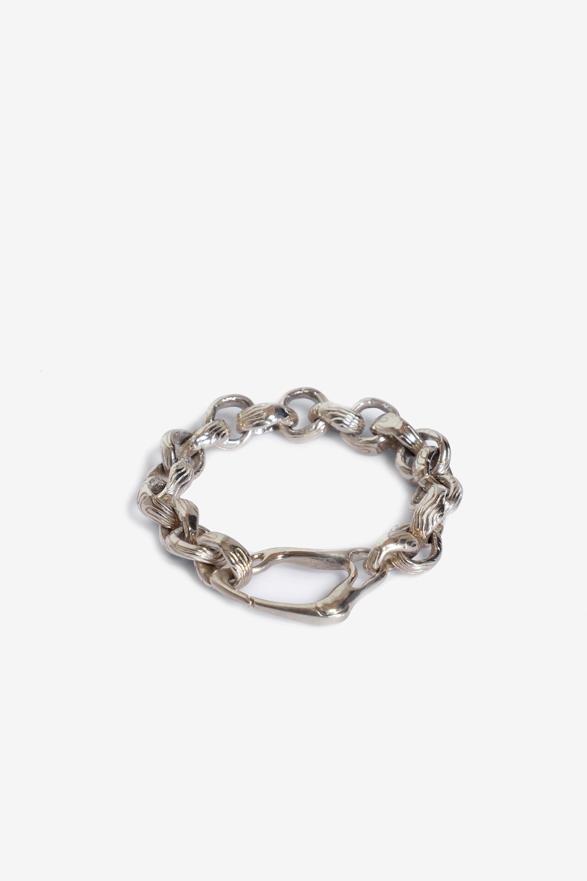 Globe Belcher Bracelet Silver