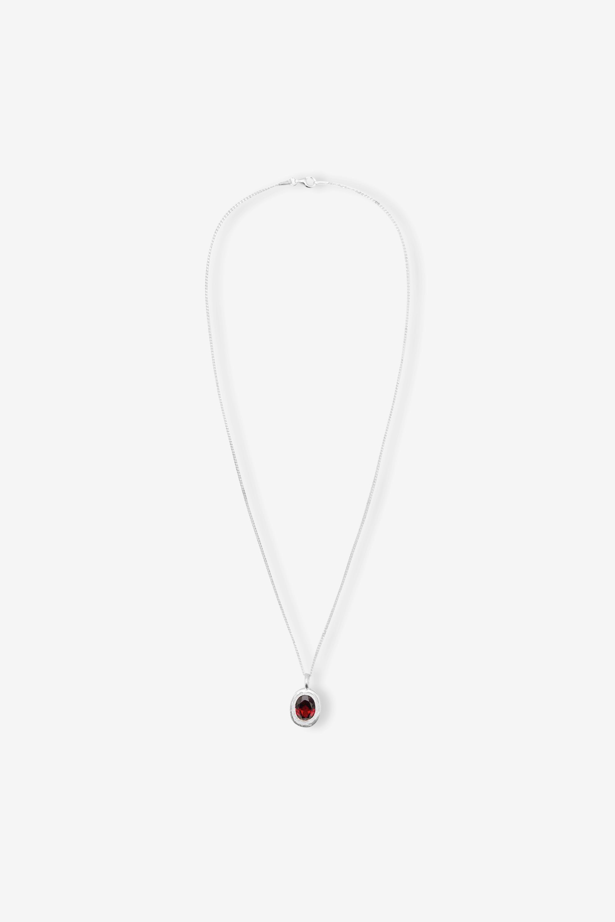 10X8 Crater Pendant Silver Silver/Garnet