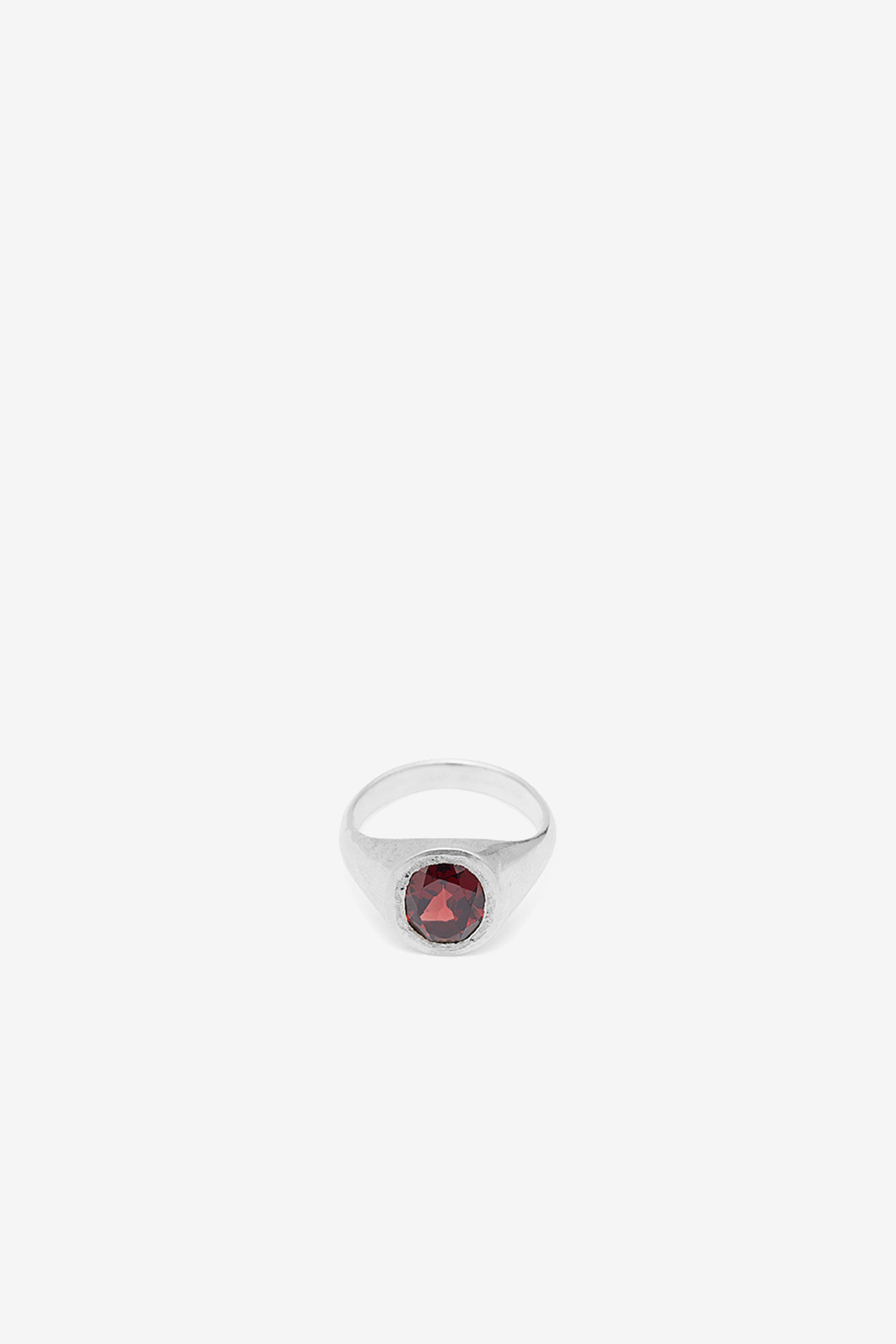 10X8 Crater Signet Ring Silver Silver/Garnet