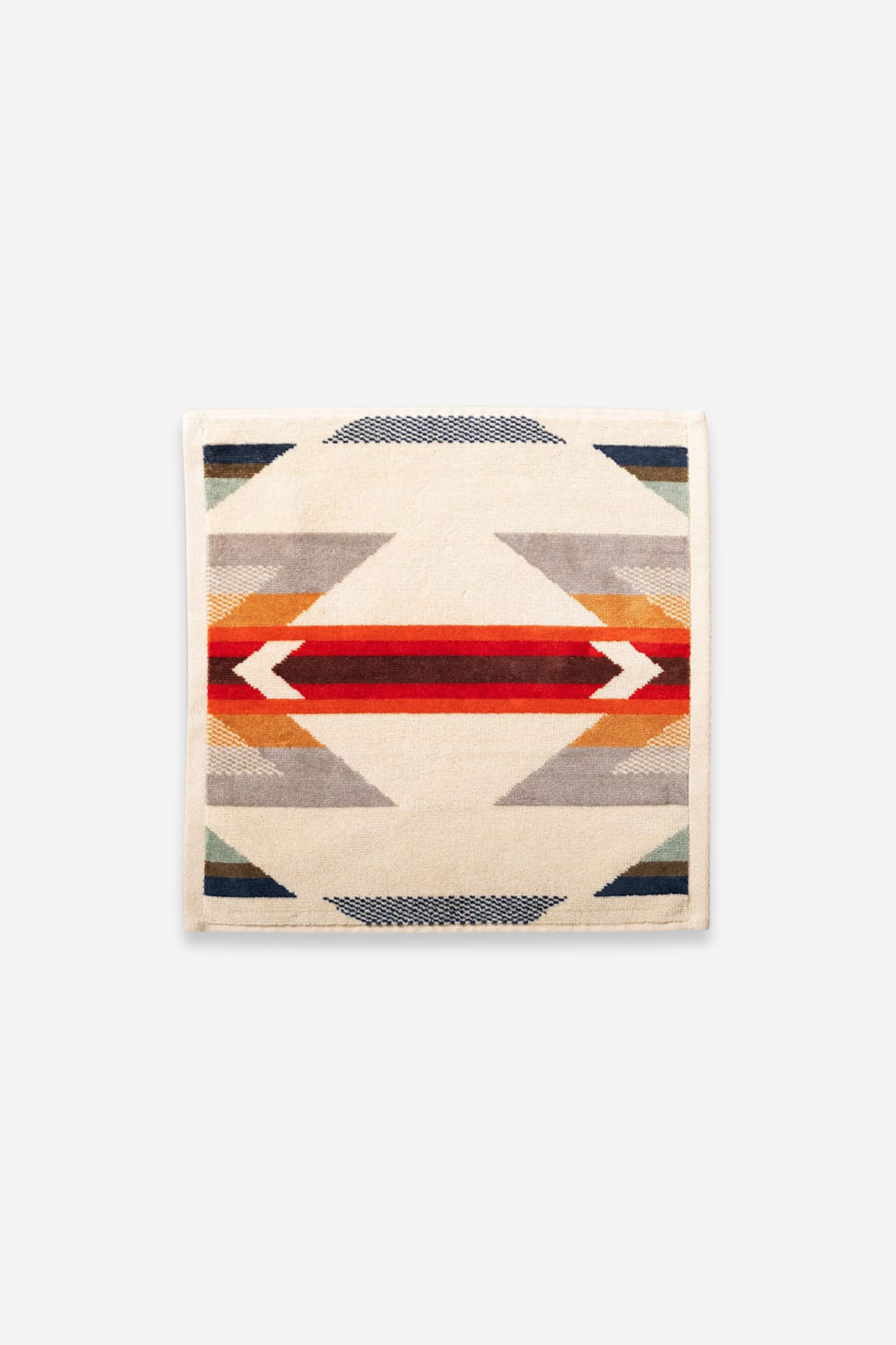 Jacquard Towel Collection Wyeth Trail