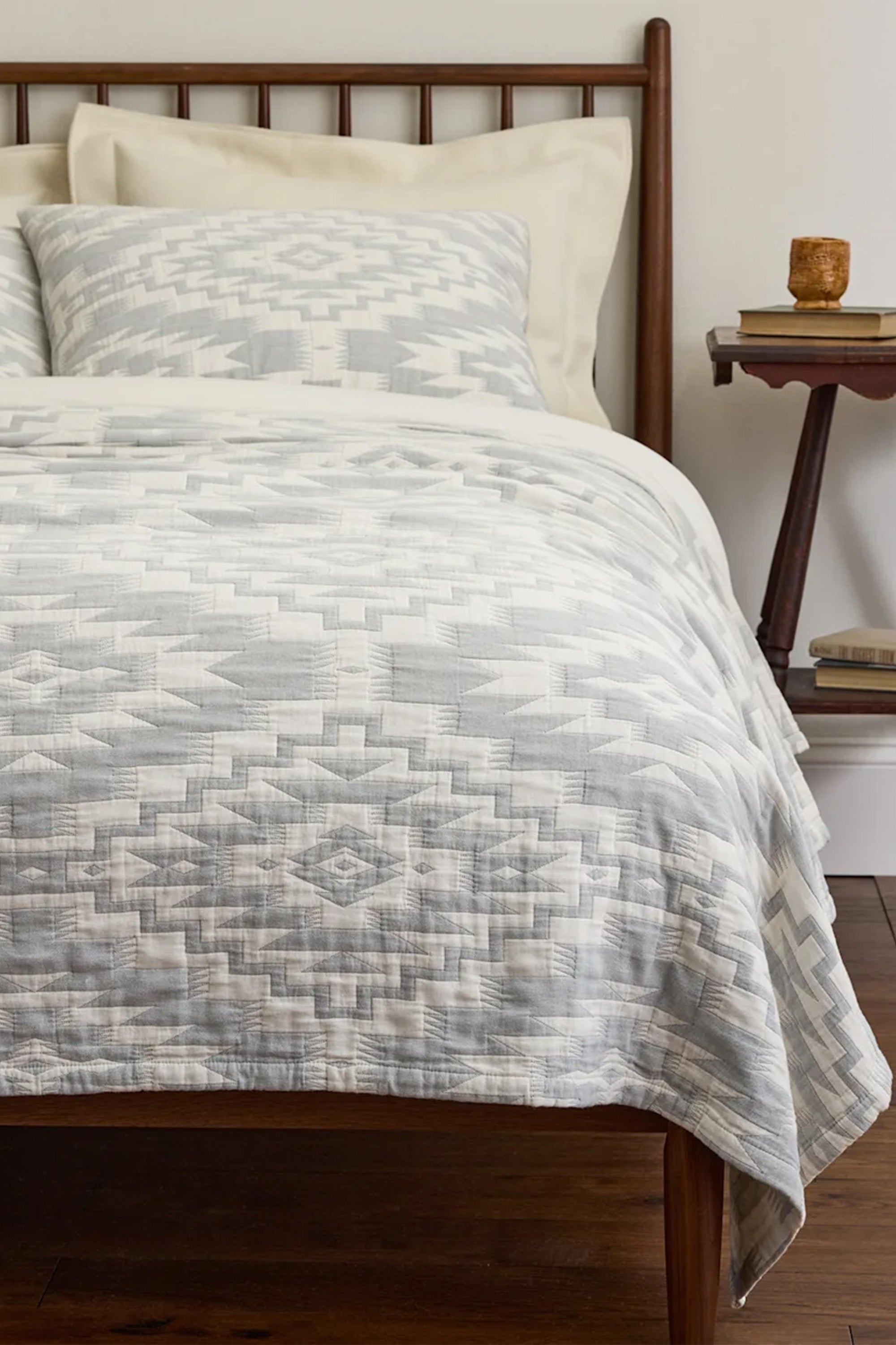 Organic Cotton Matelasse Mesilla