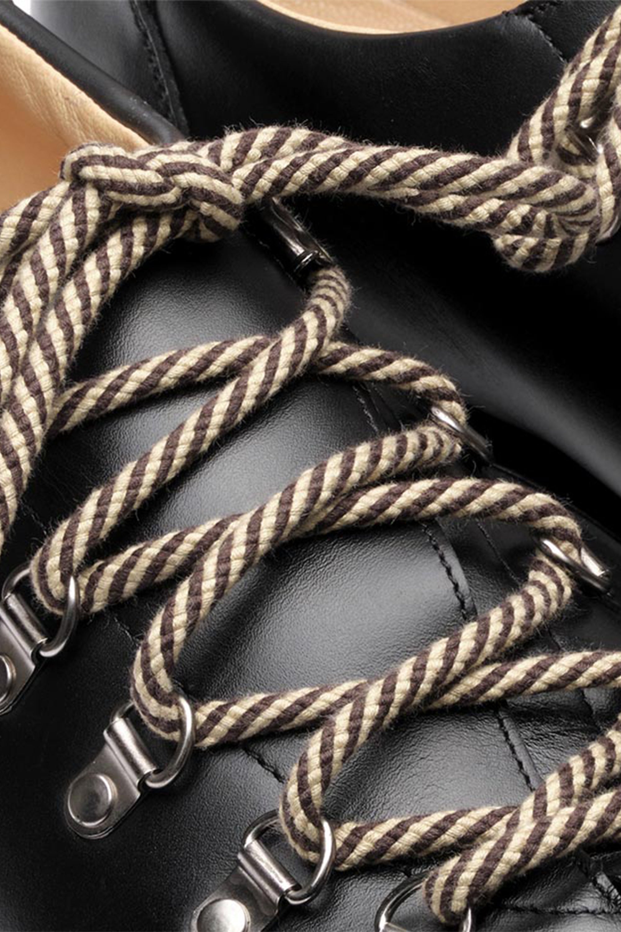 Clusaz Lisse Noir