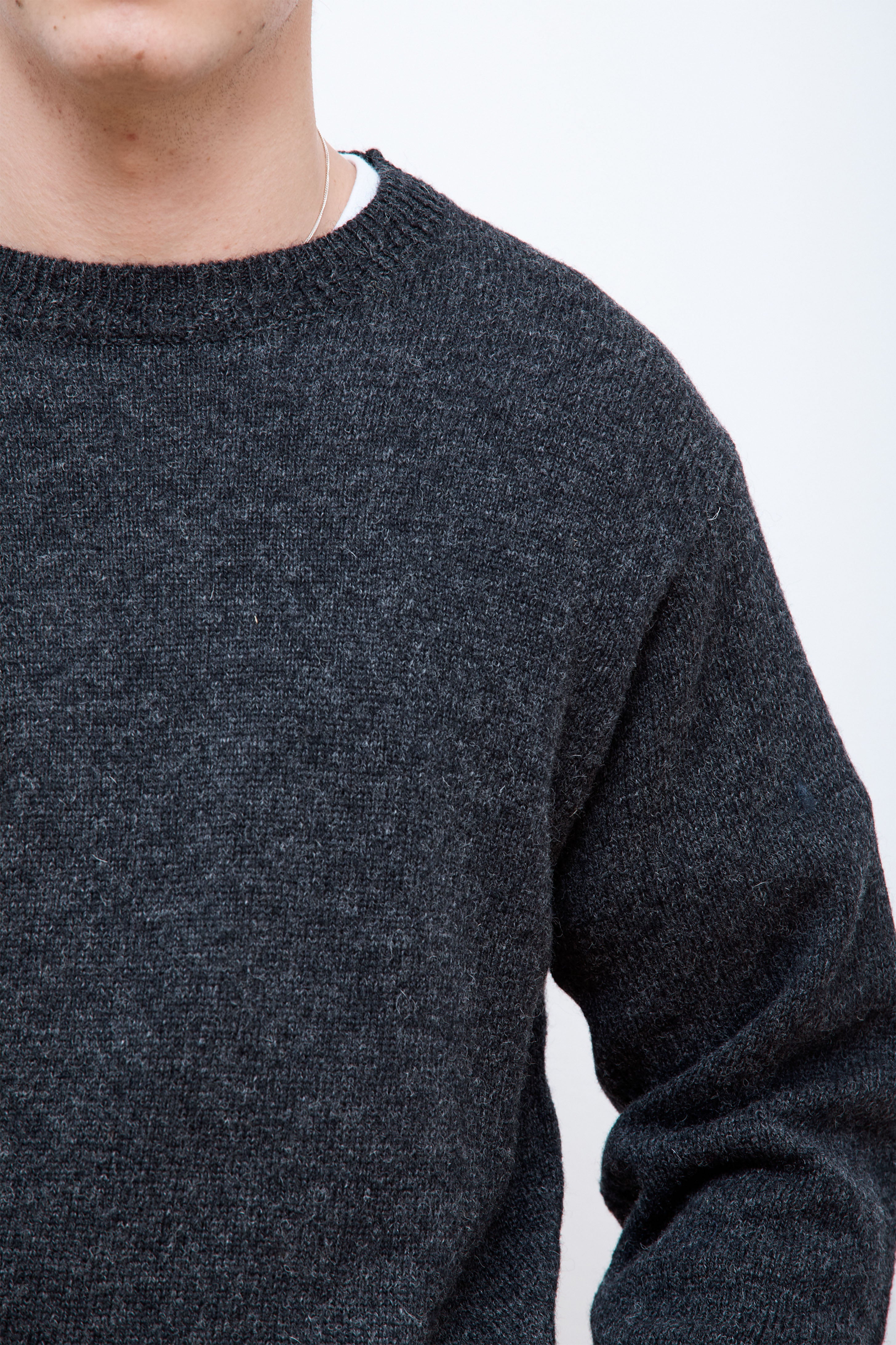 Wool Crew Black Heather