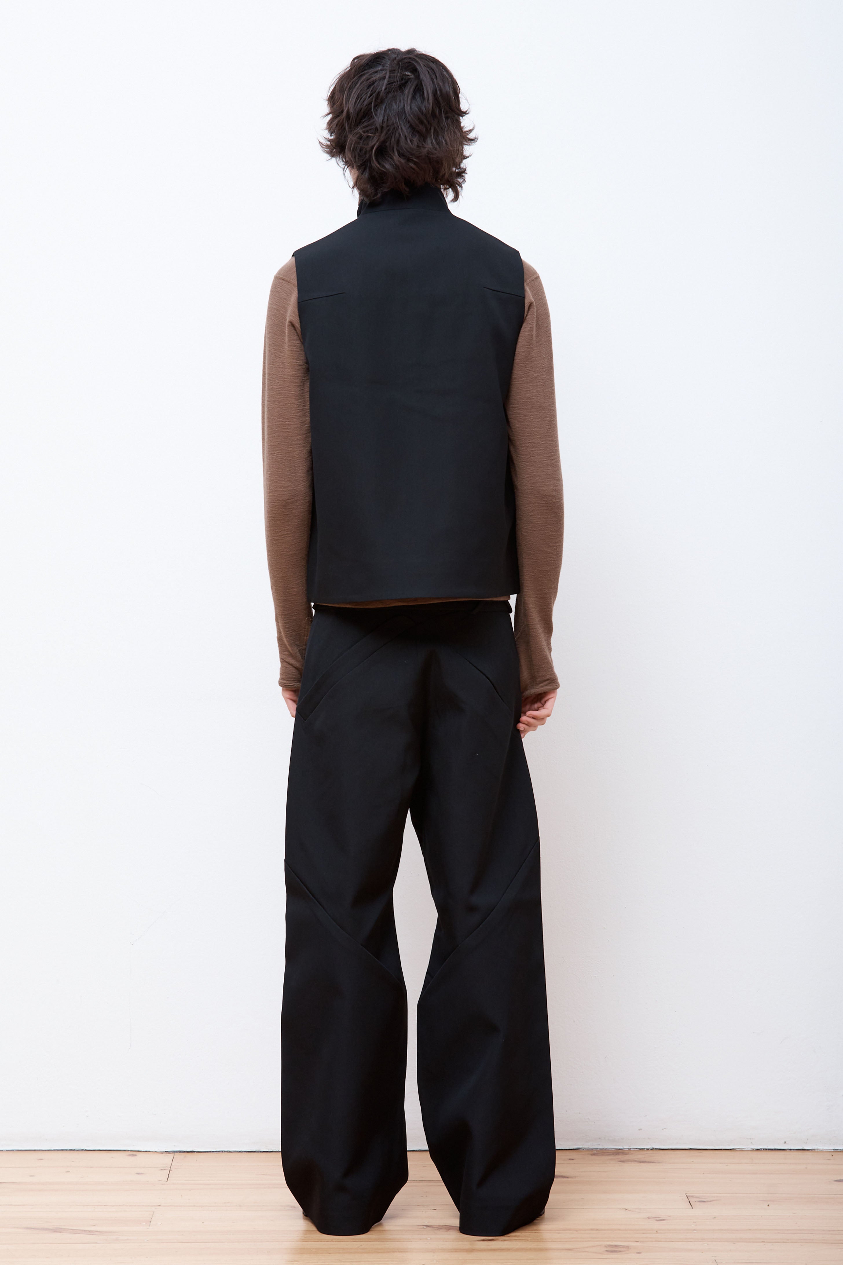 Hertz Vest  Black