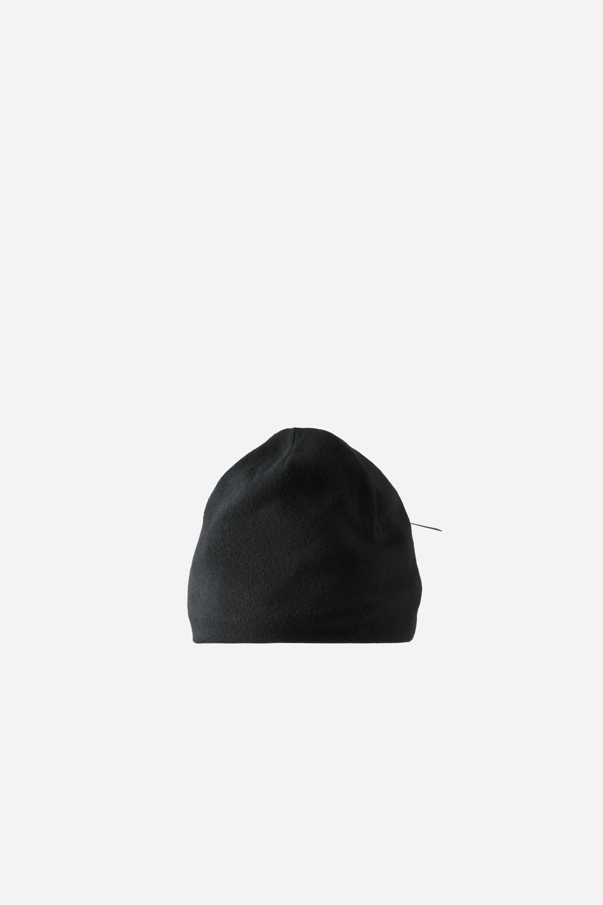 8.0 Beanie Center Black