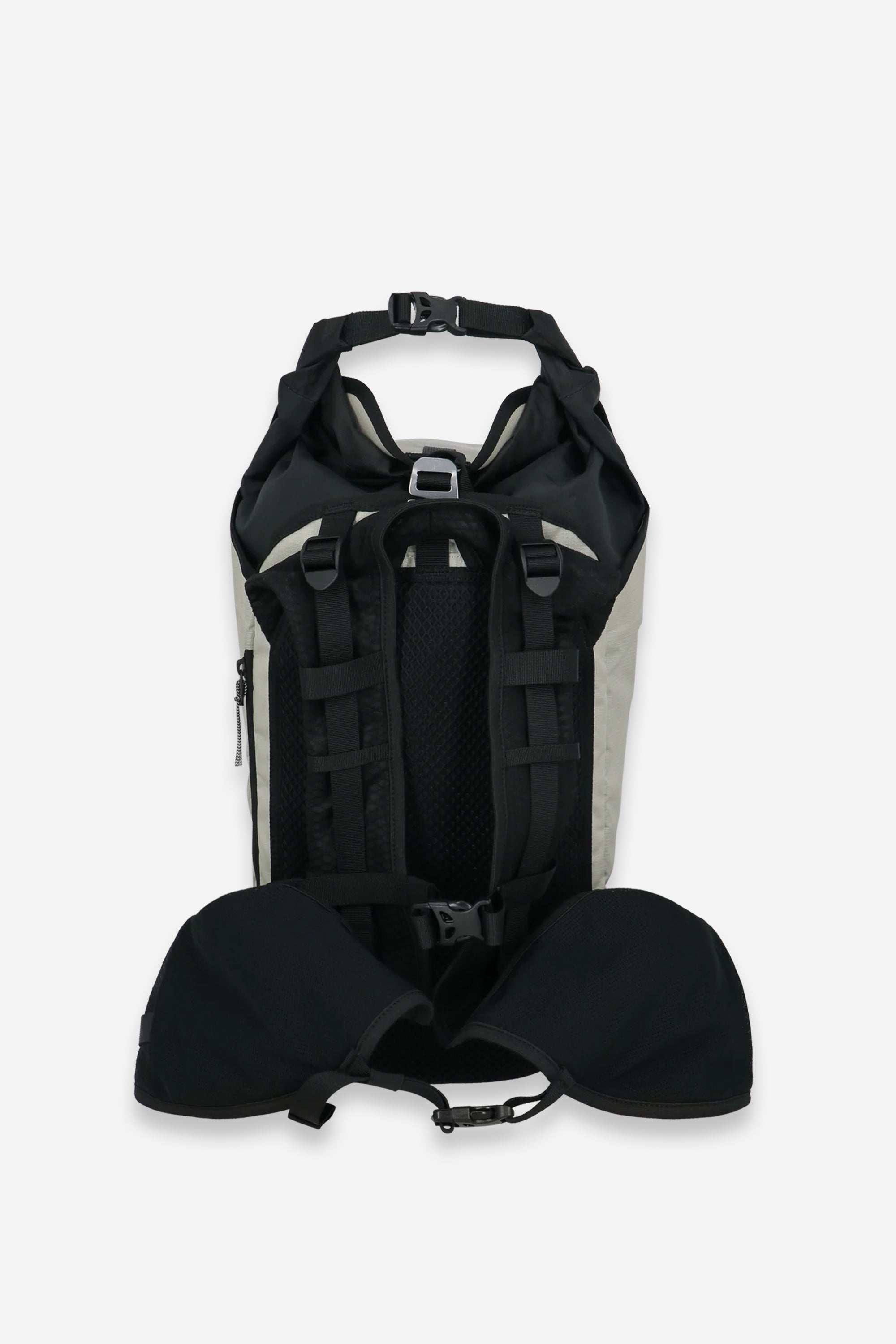 Testudo Technical Shell Backpack Beige Black
