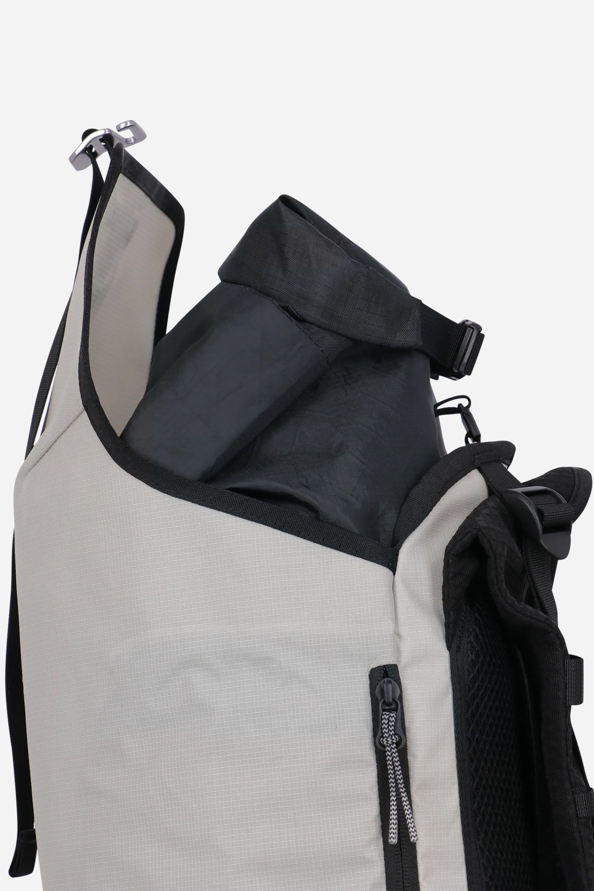 Testudo Technical Shell Backpack Beige Black
