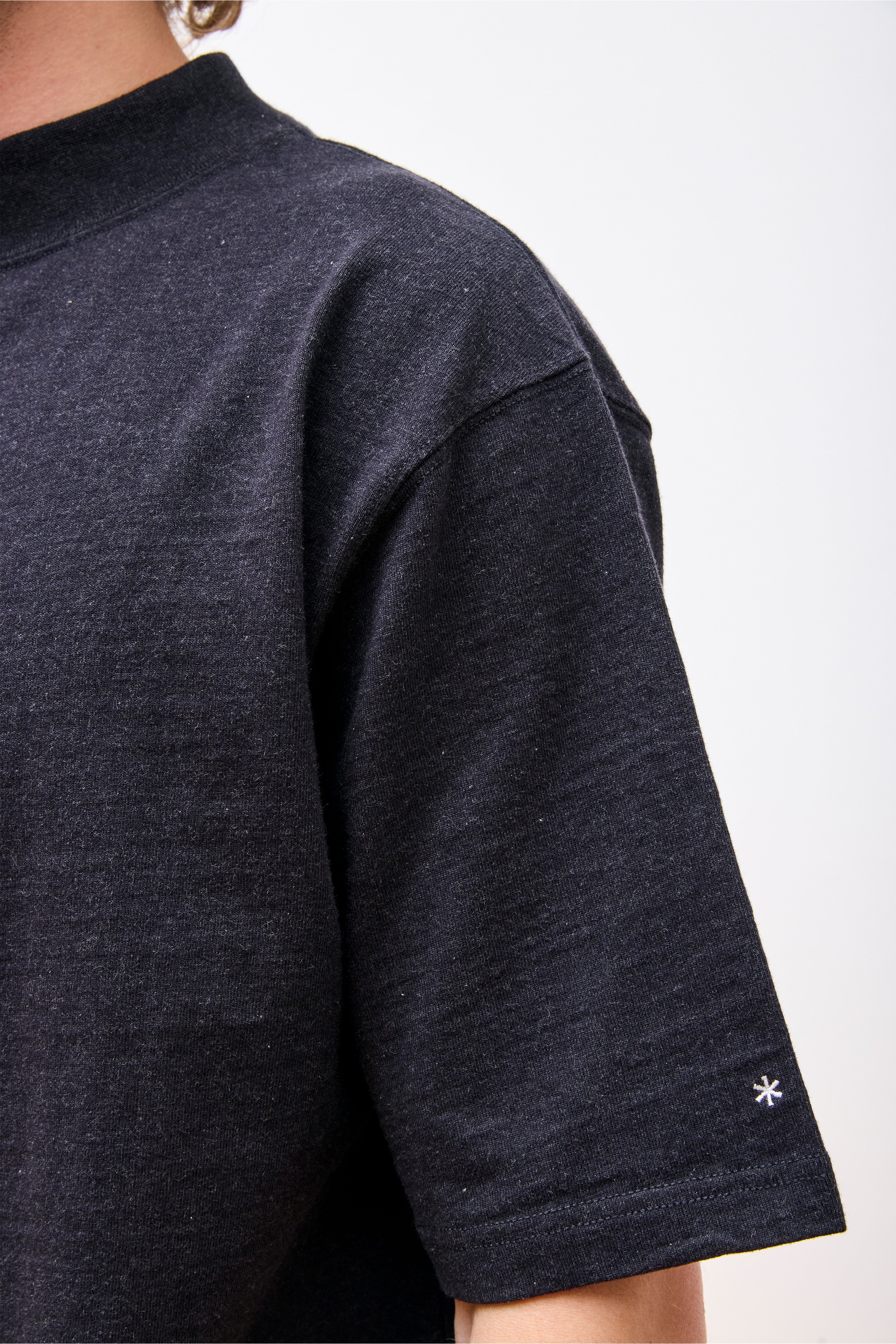 Recycled Cotton Mockneck T-Shirt Black