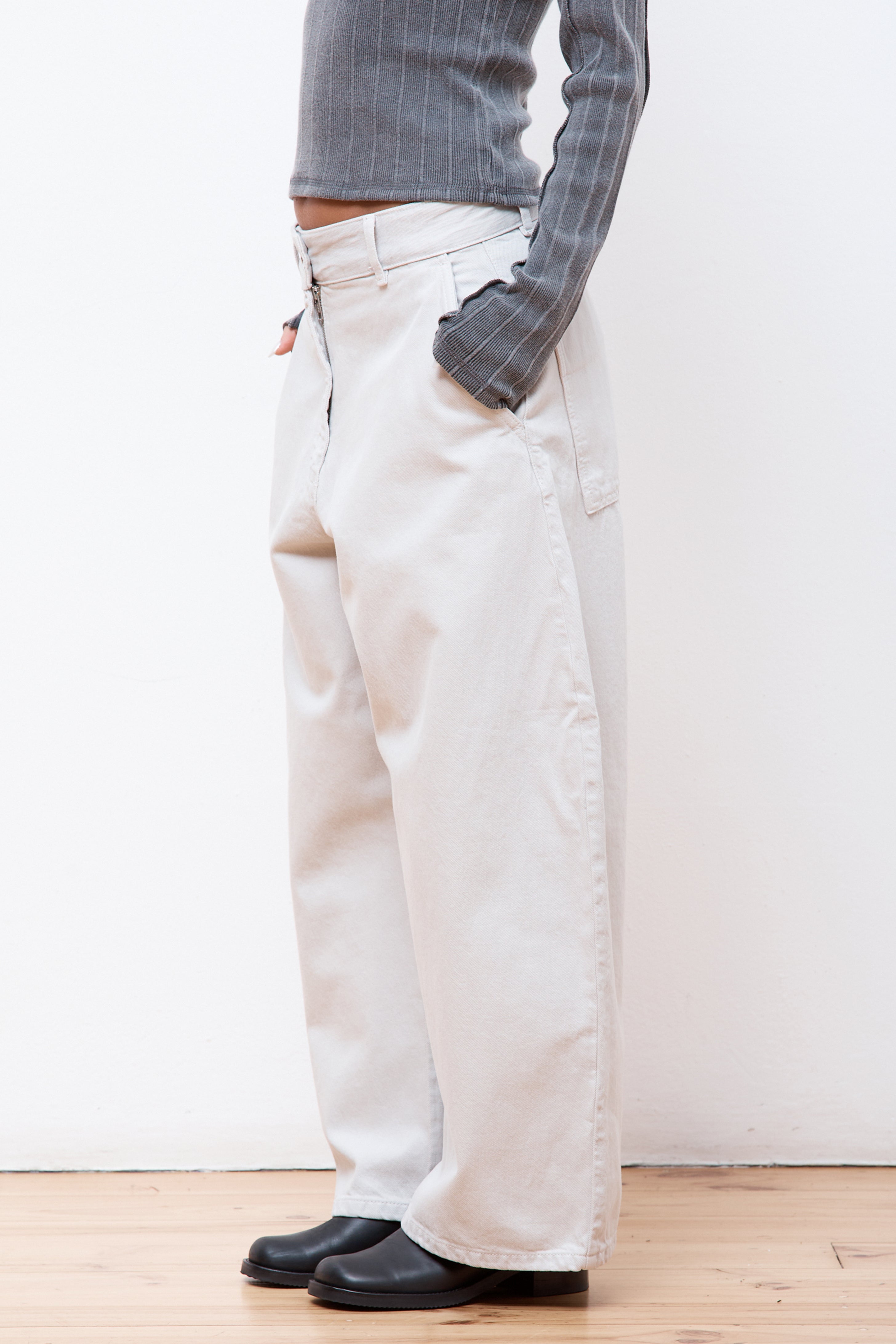 Chalco Pant Bone Grey