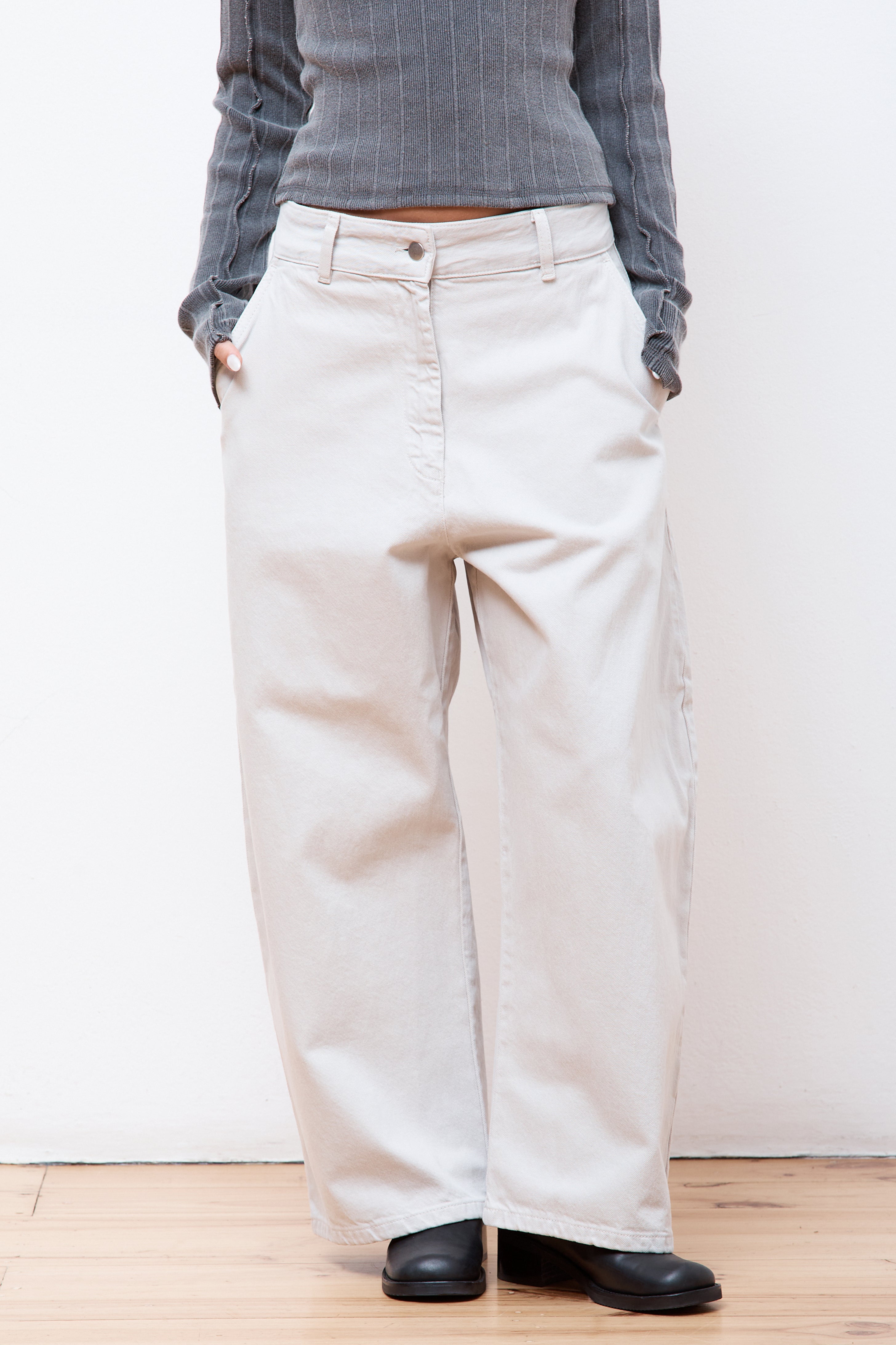 Chalco Pant Bone Grey