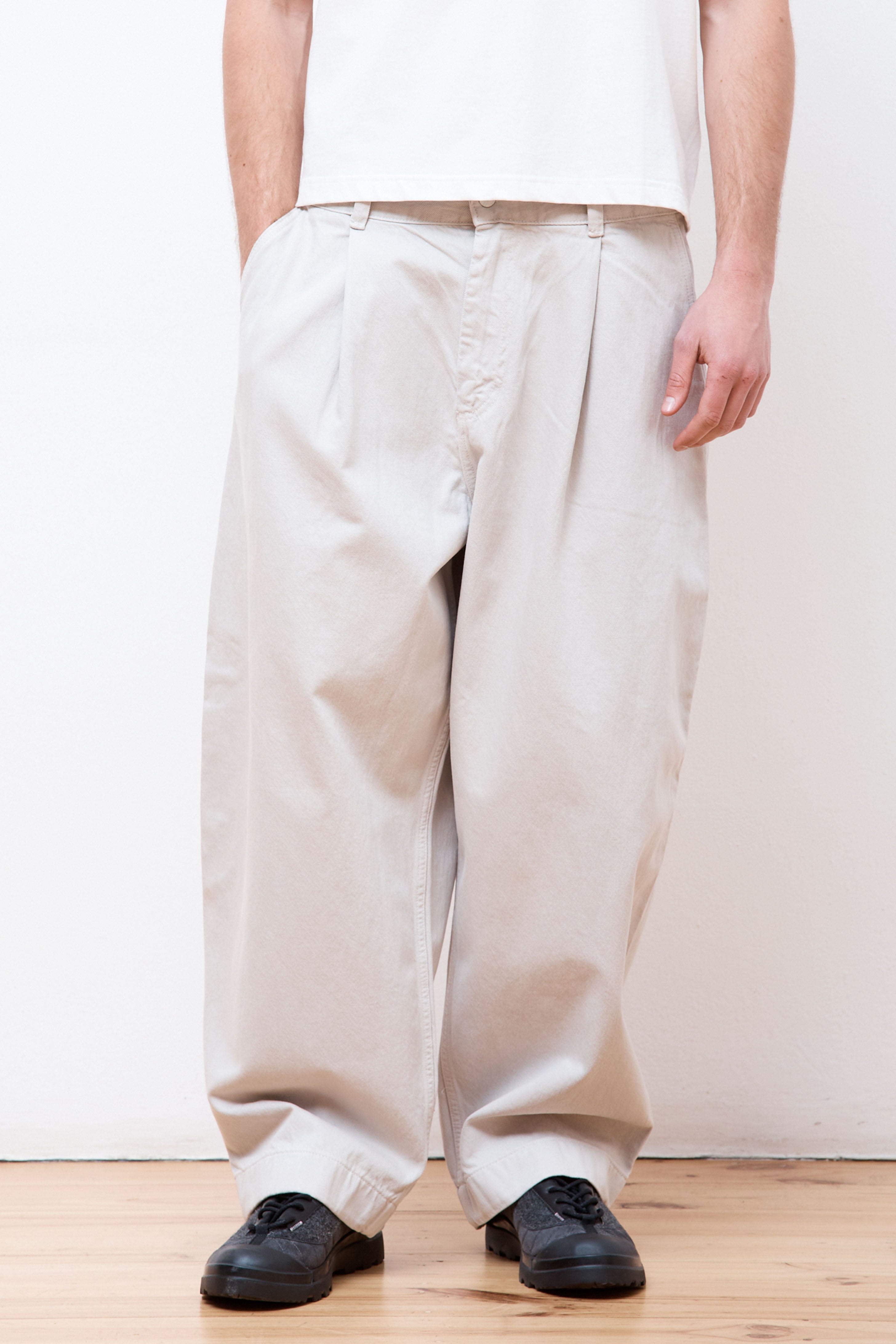 Bridges Dyed Pants Bone Grey