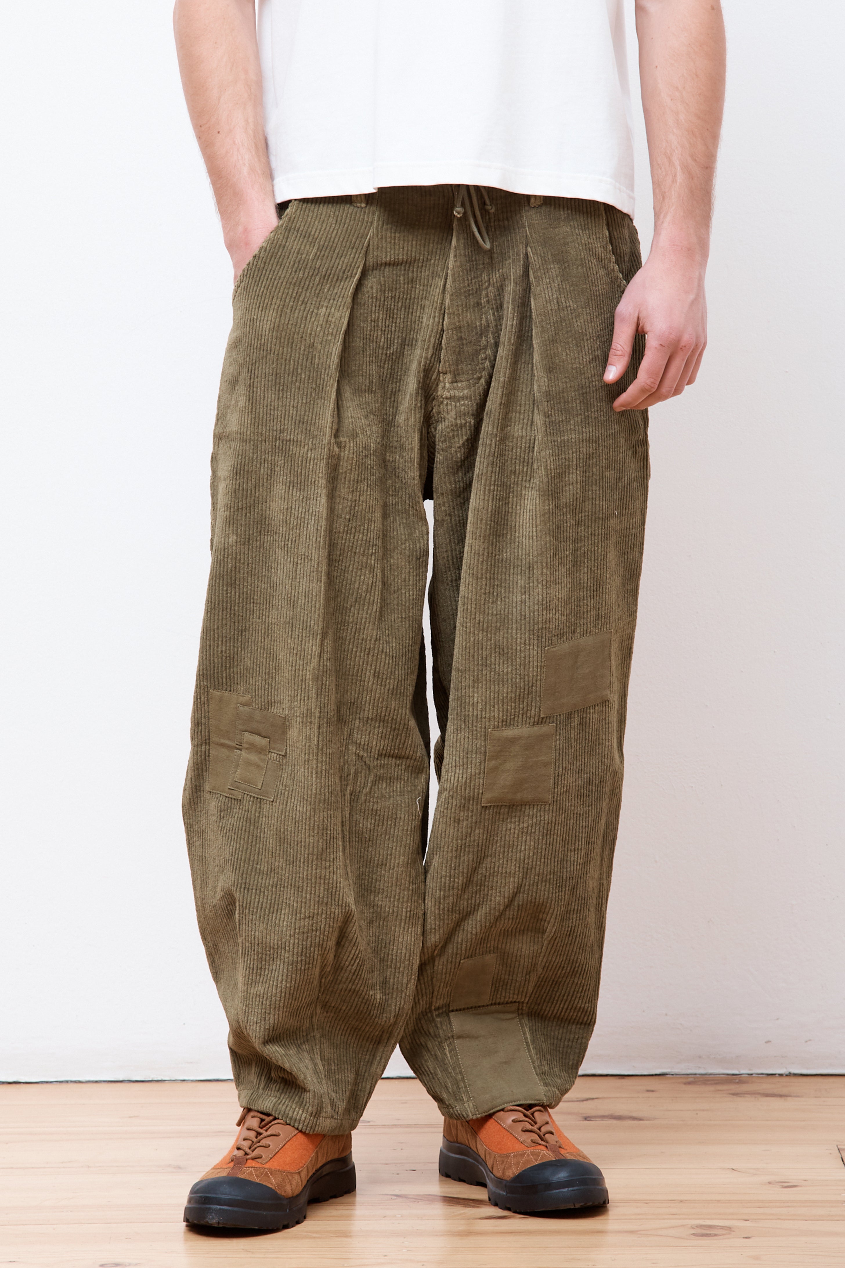 Lush Carpenter Pants Olive Scarecrow Cord