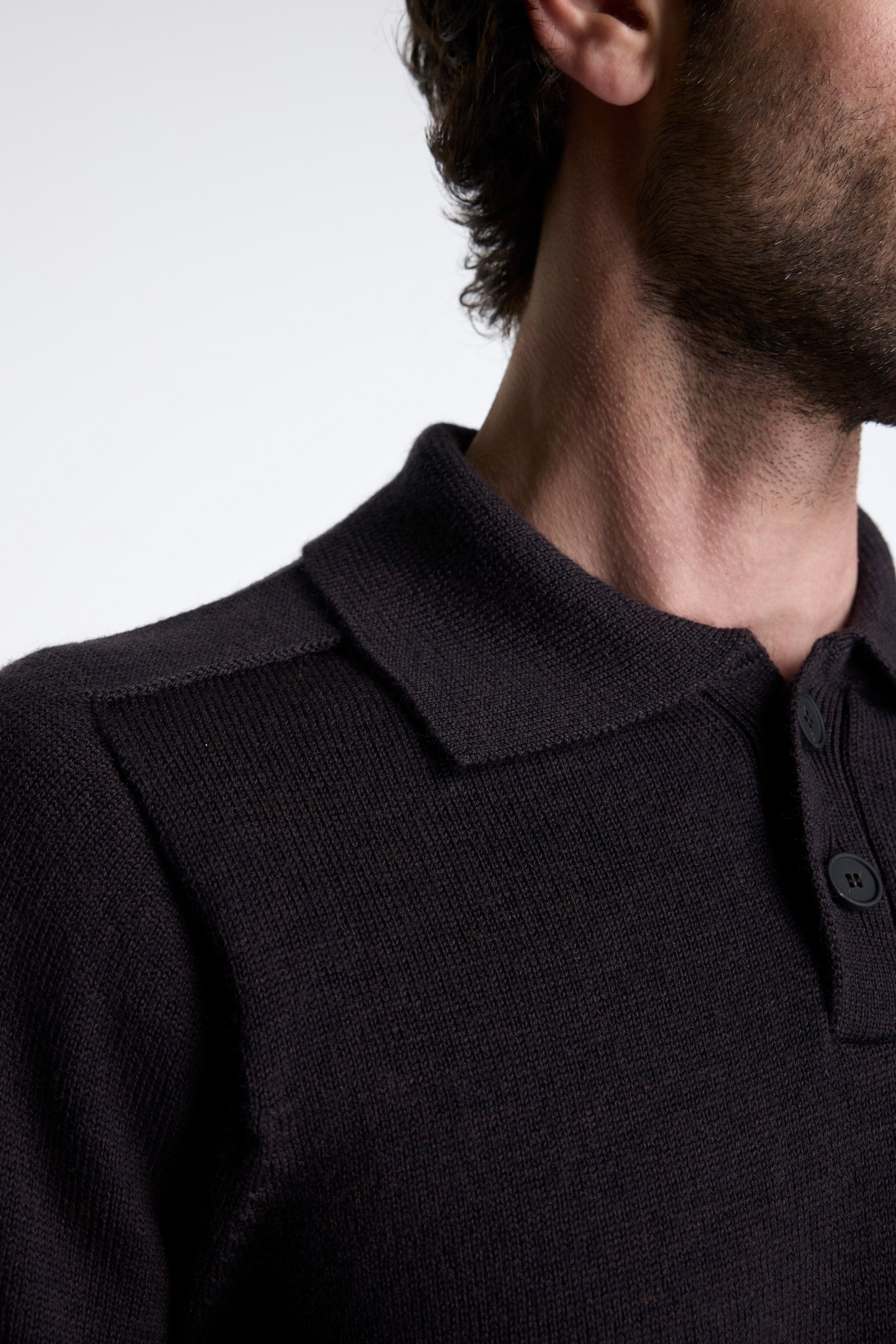 Sark Extrafine Merino Polo Walnut