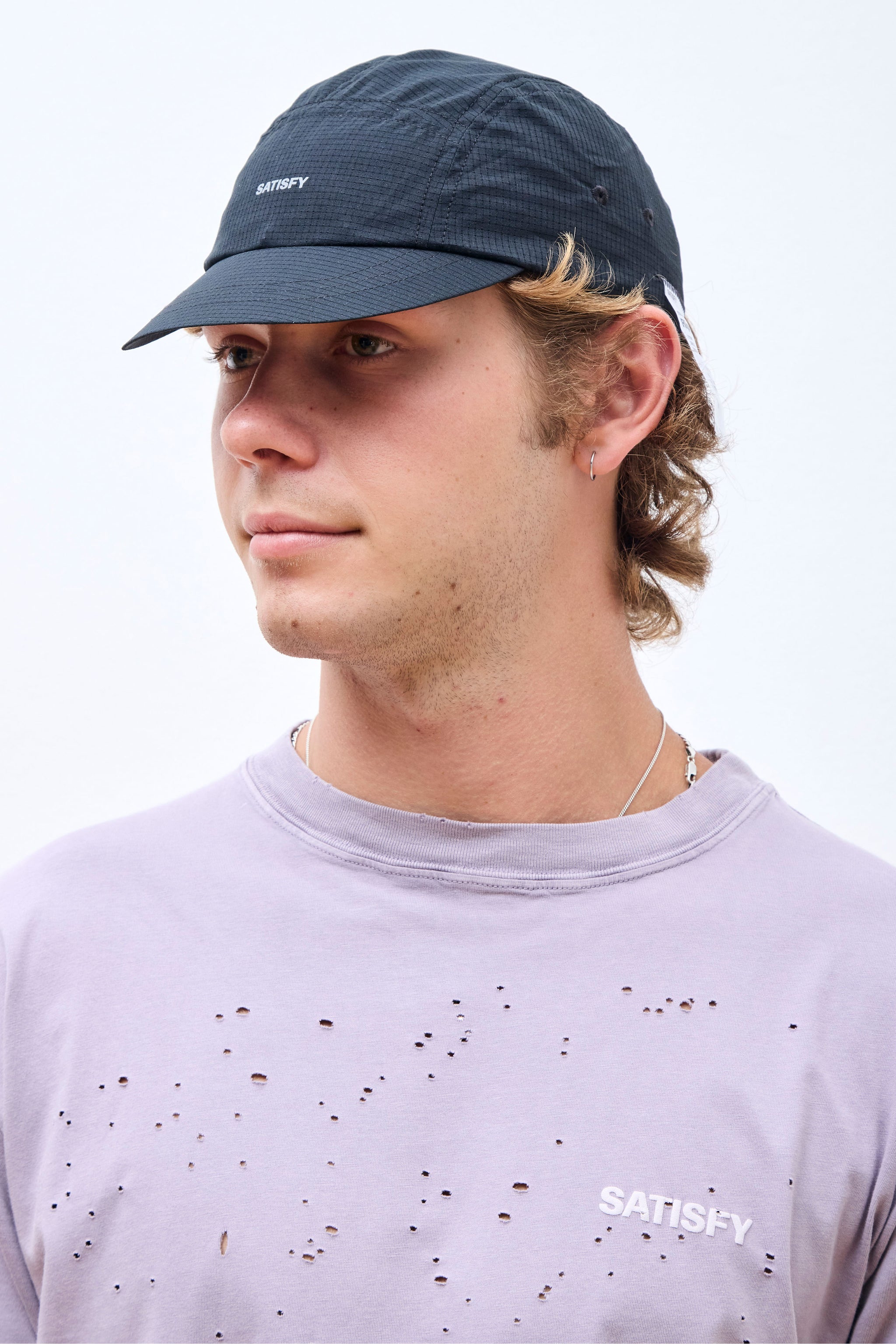 Satisfy Running Rippy Air Trail Cap Black