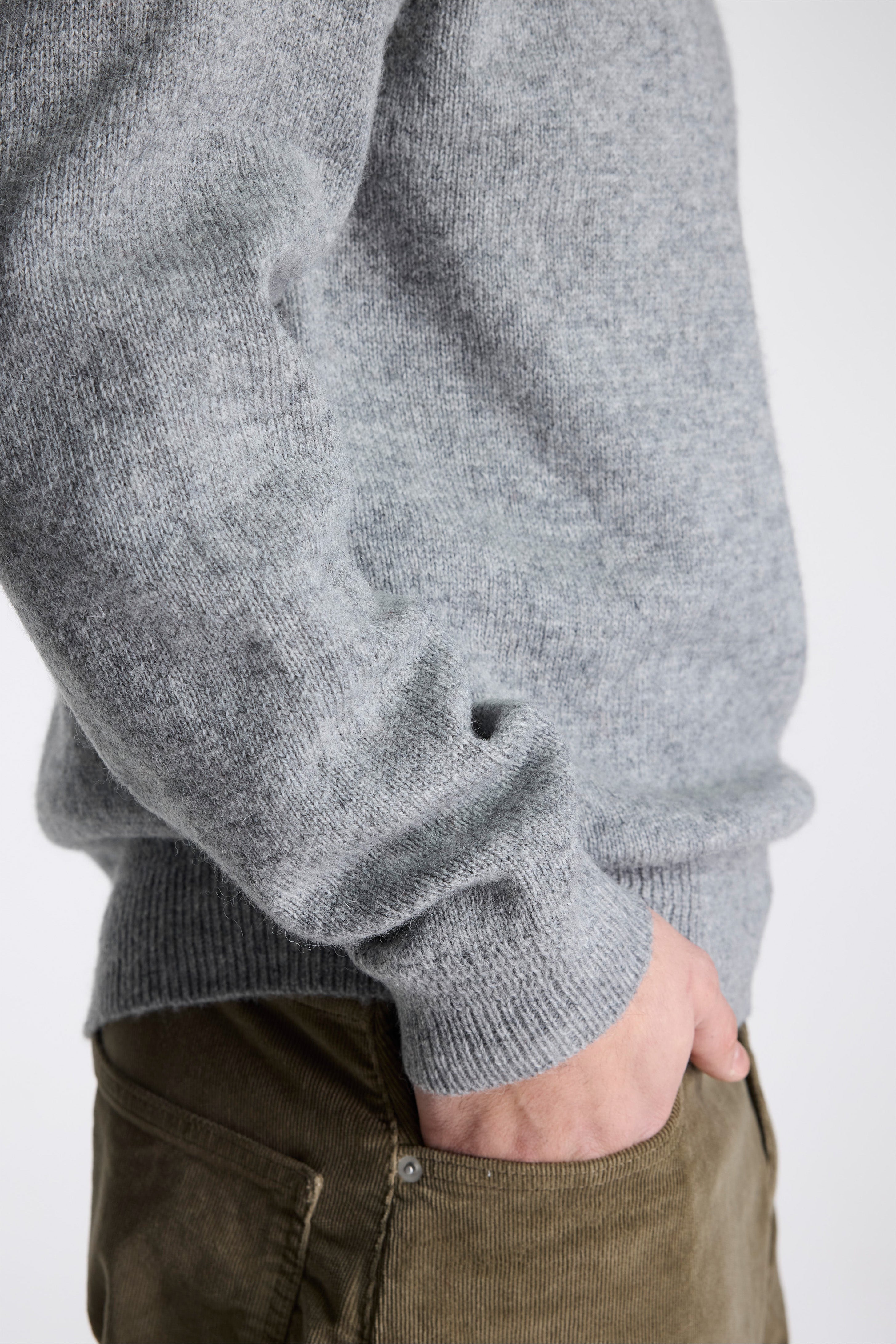 Shetland Wool Crew Light Grey Heather
