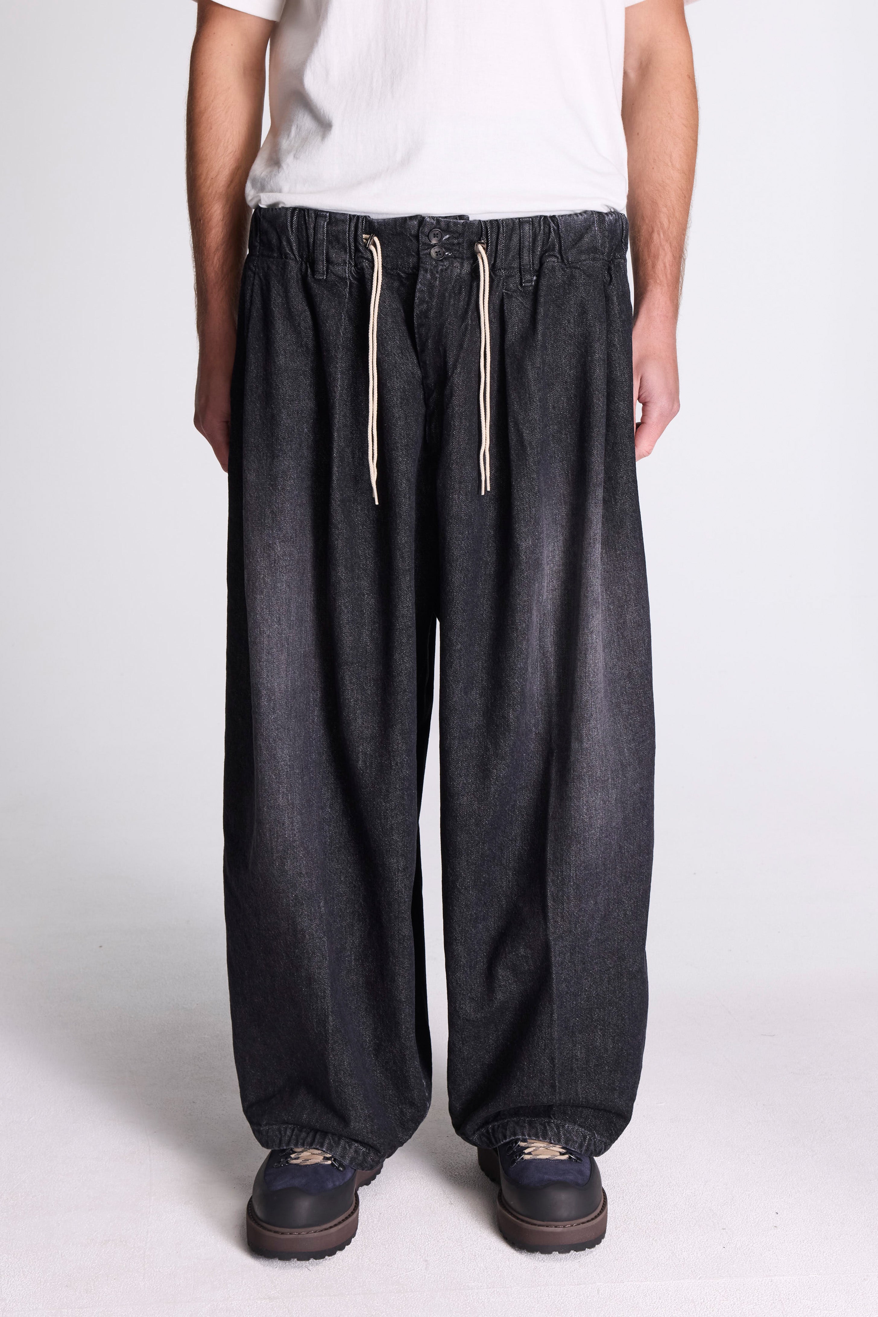 Circular Pants Black Denim One Wash