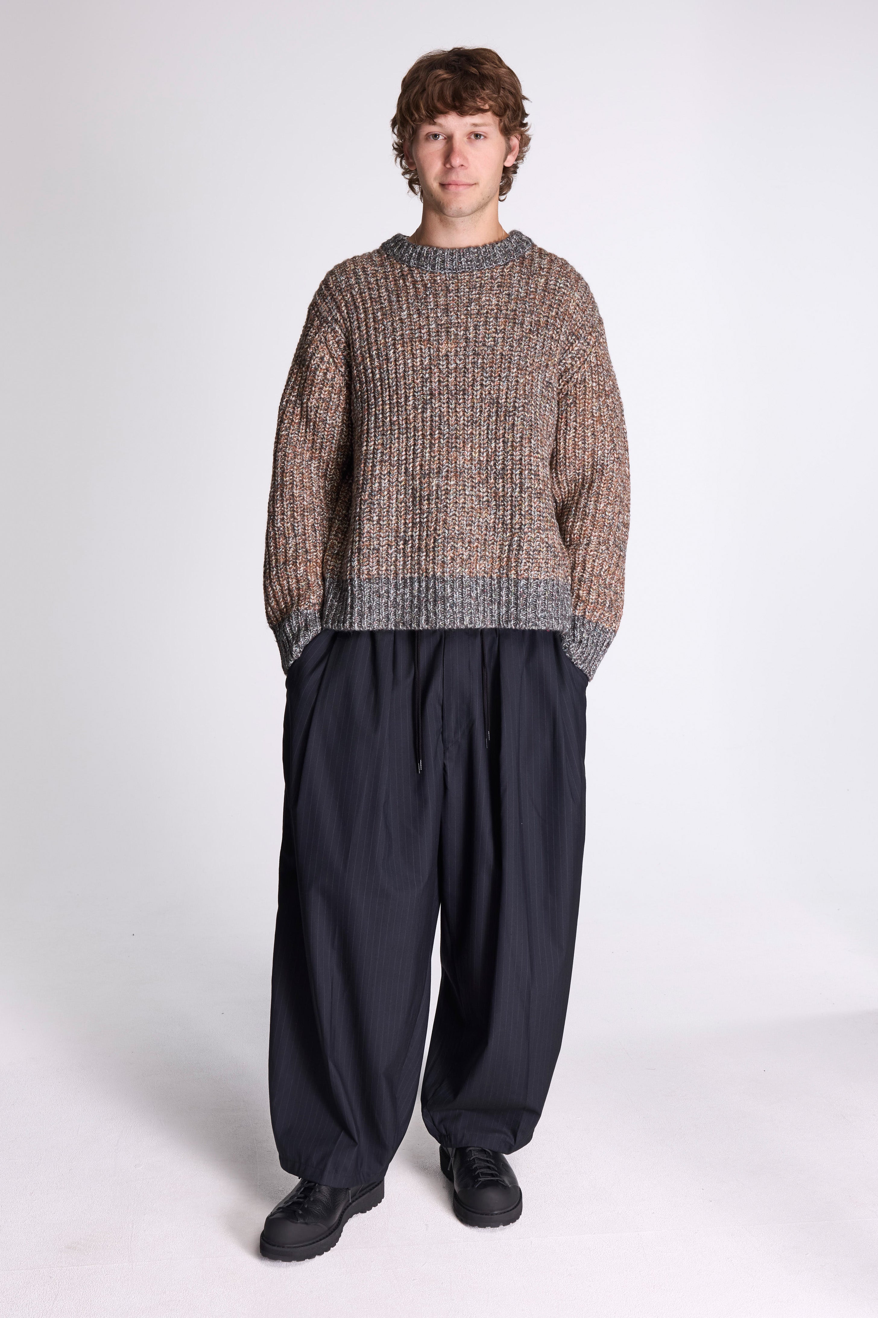 Circular Pants Black Stripe