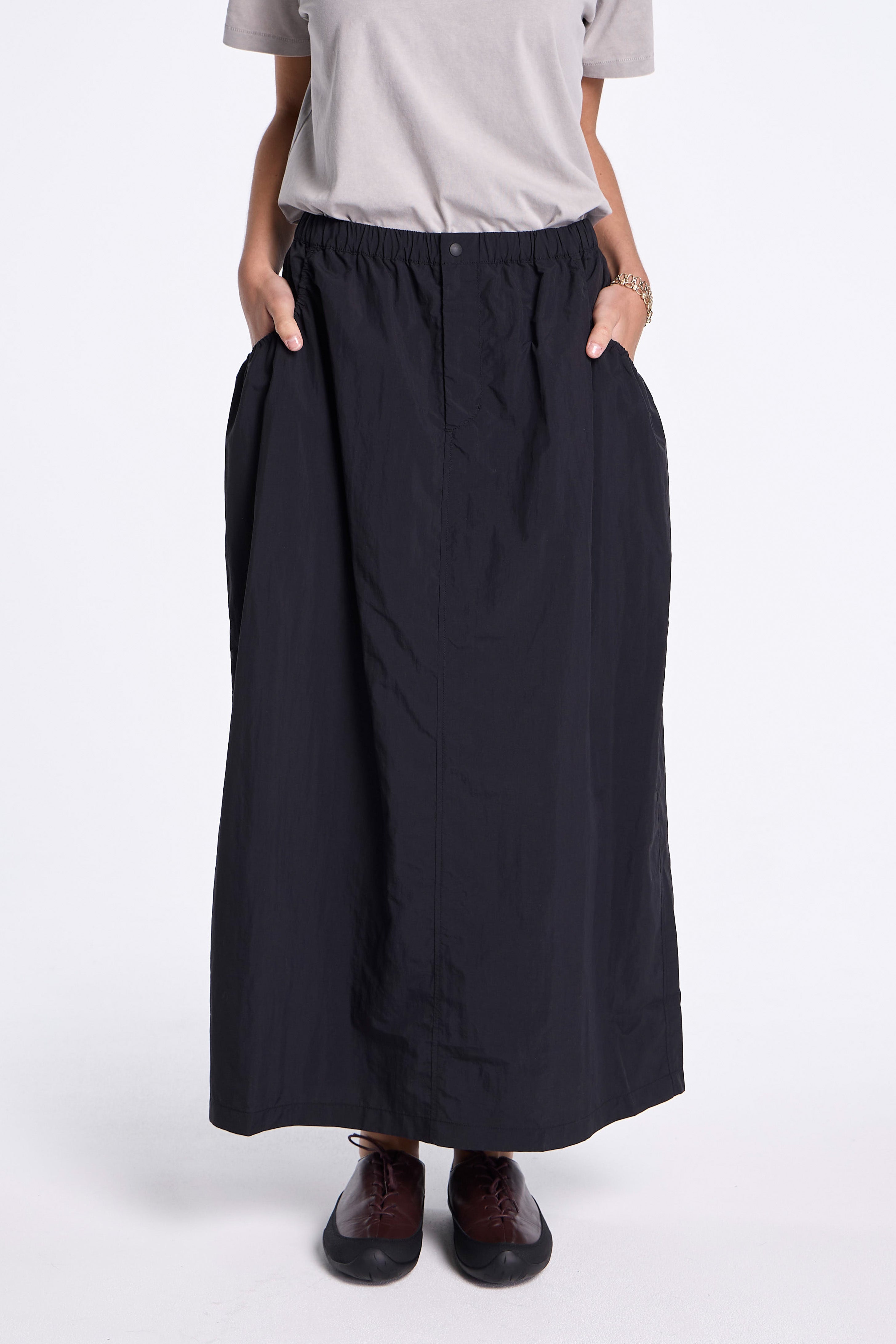 Nylon Tussah Utility Storage Skirt Black