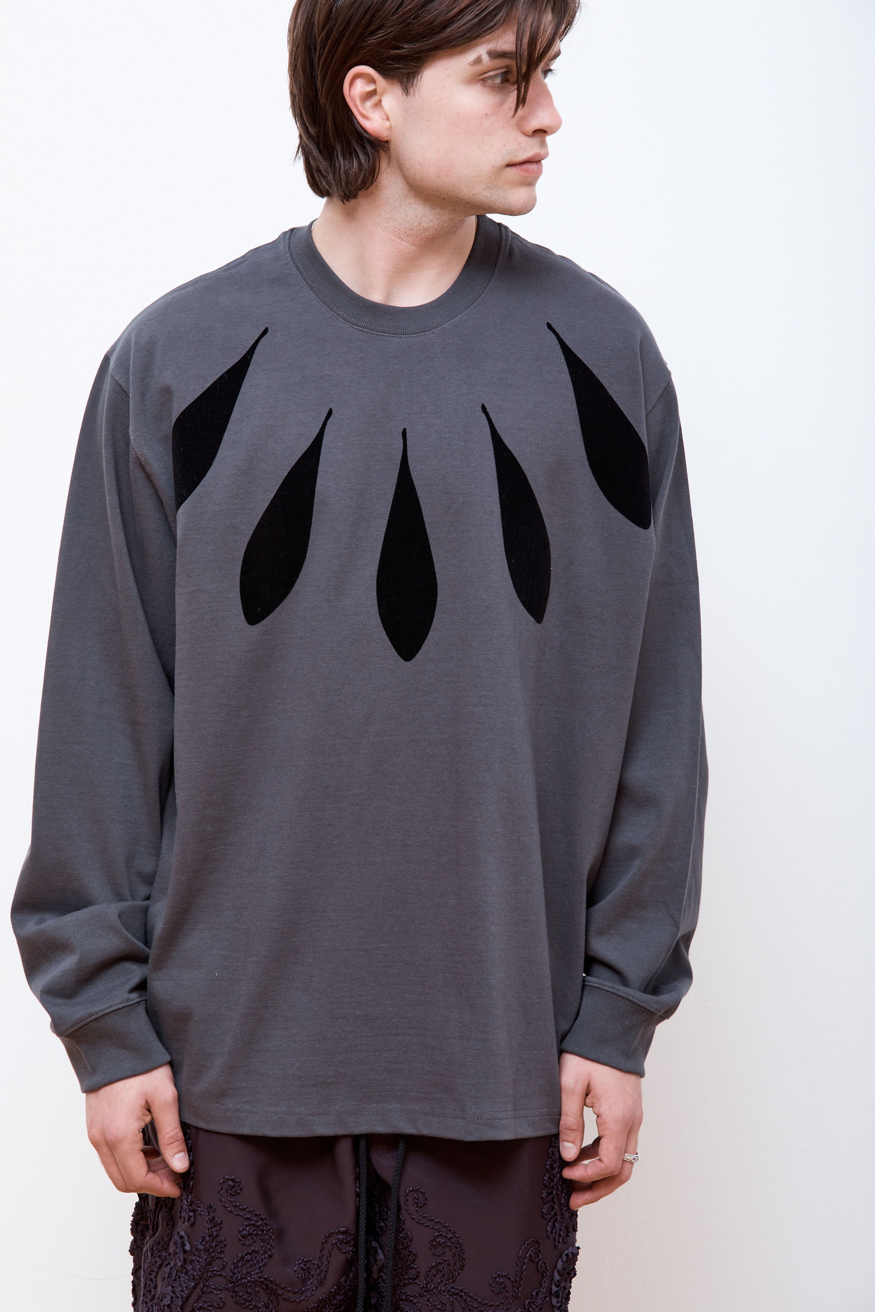 "Jester" Oversized Crew Neck Pullover Washed Black