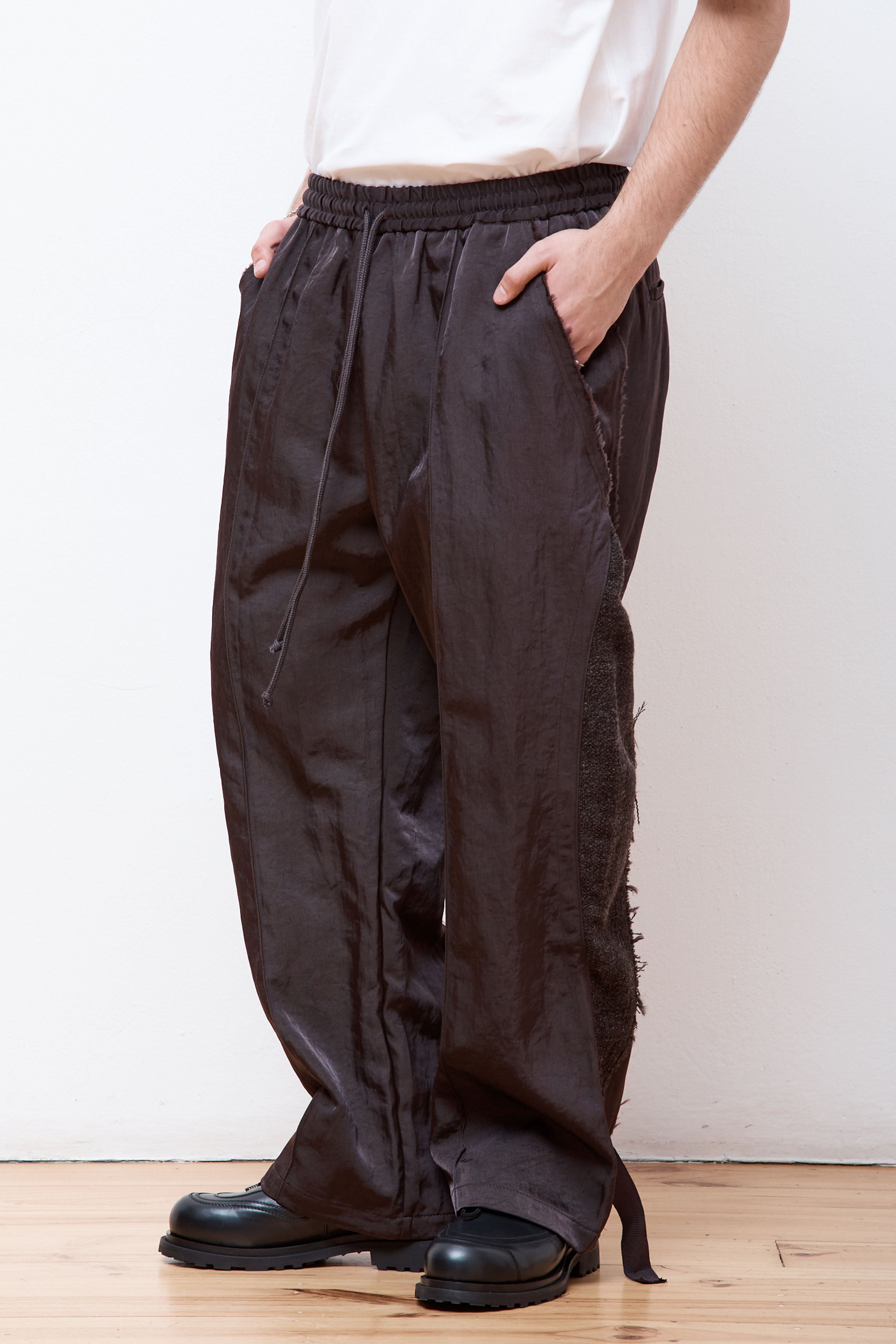 Teardrop Track Pant Brown