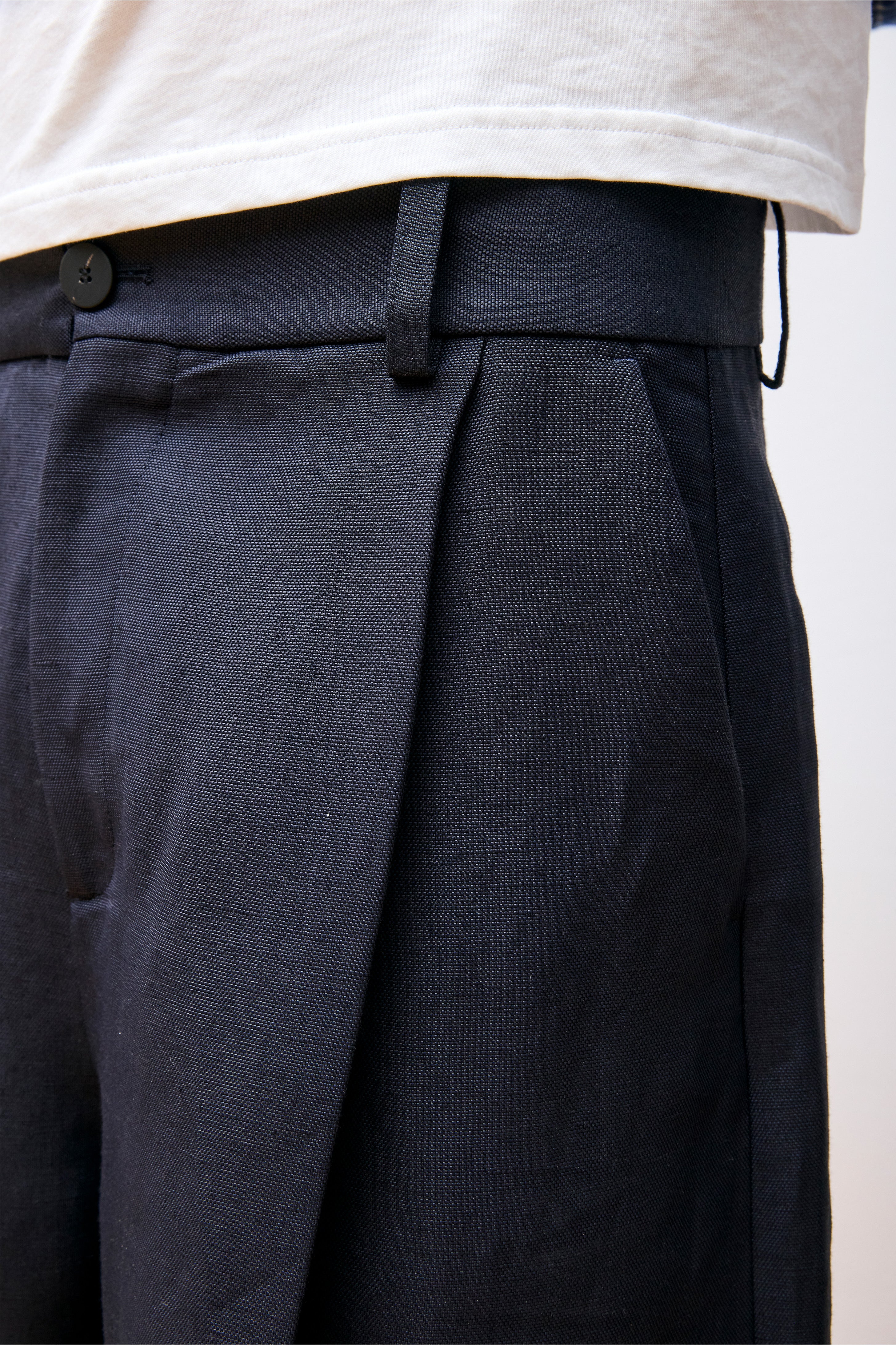 Fowld Slub Linen Viscose Shorts Darkest Navy