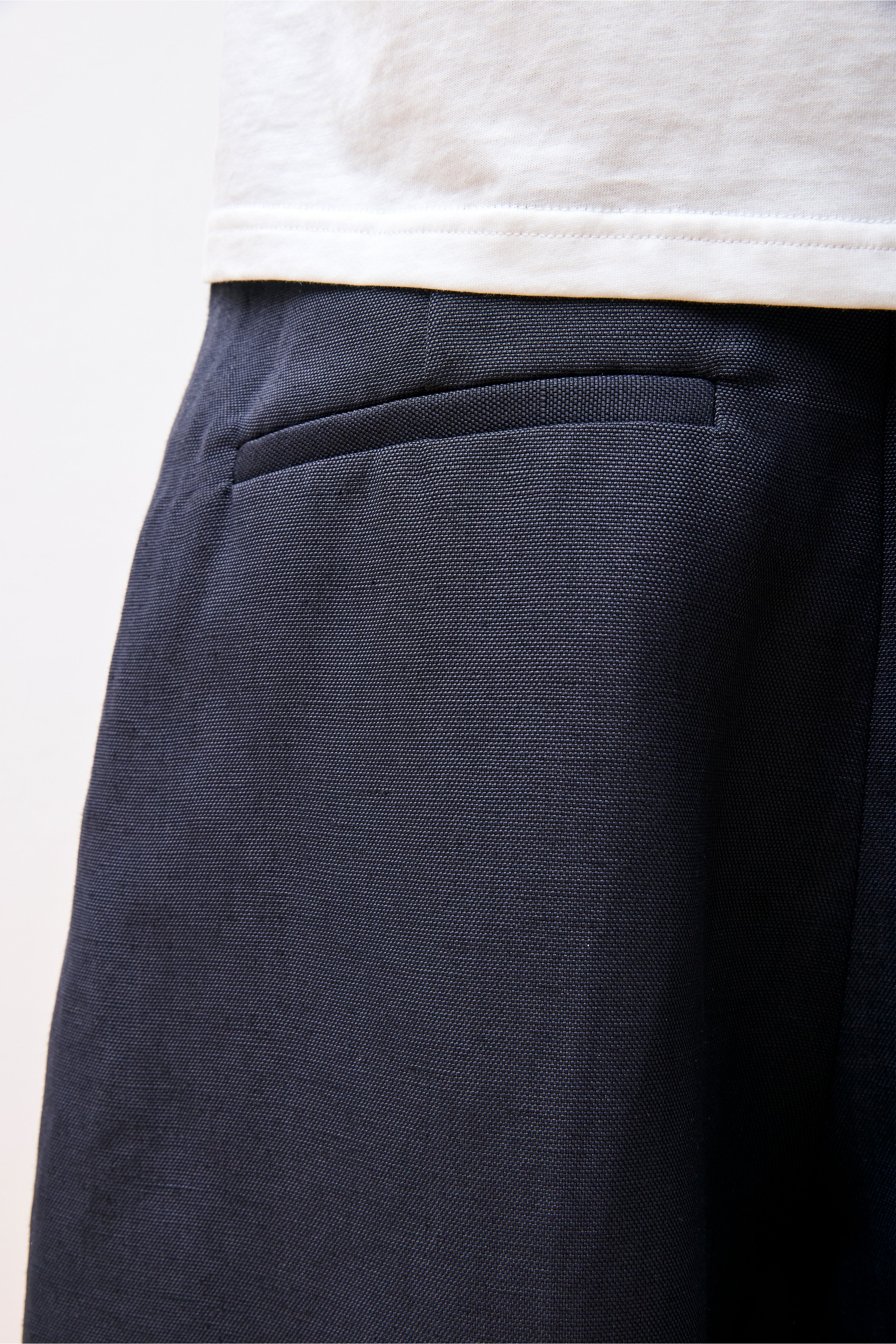 Fowld Slub Linen Viscose Shorts Darkest Navy